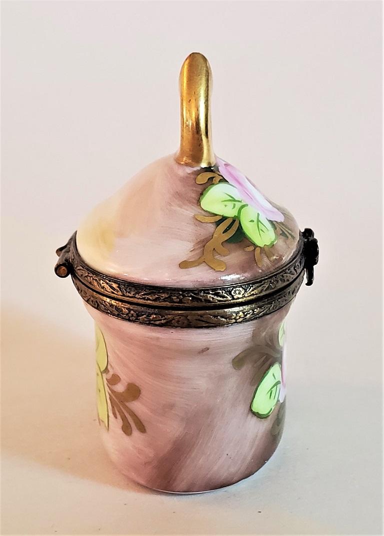 Vintage Limoges Single Perfume Bottle Box In Good Condition For Sale In Dallas, TX