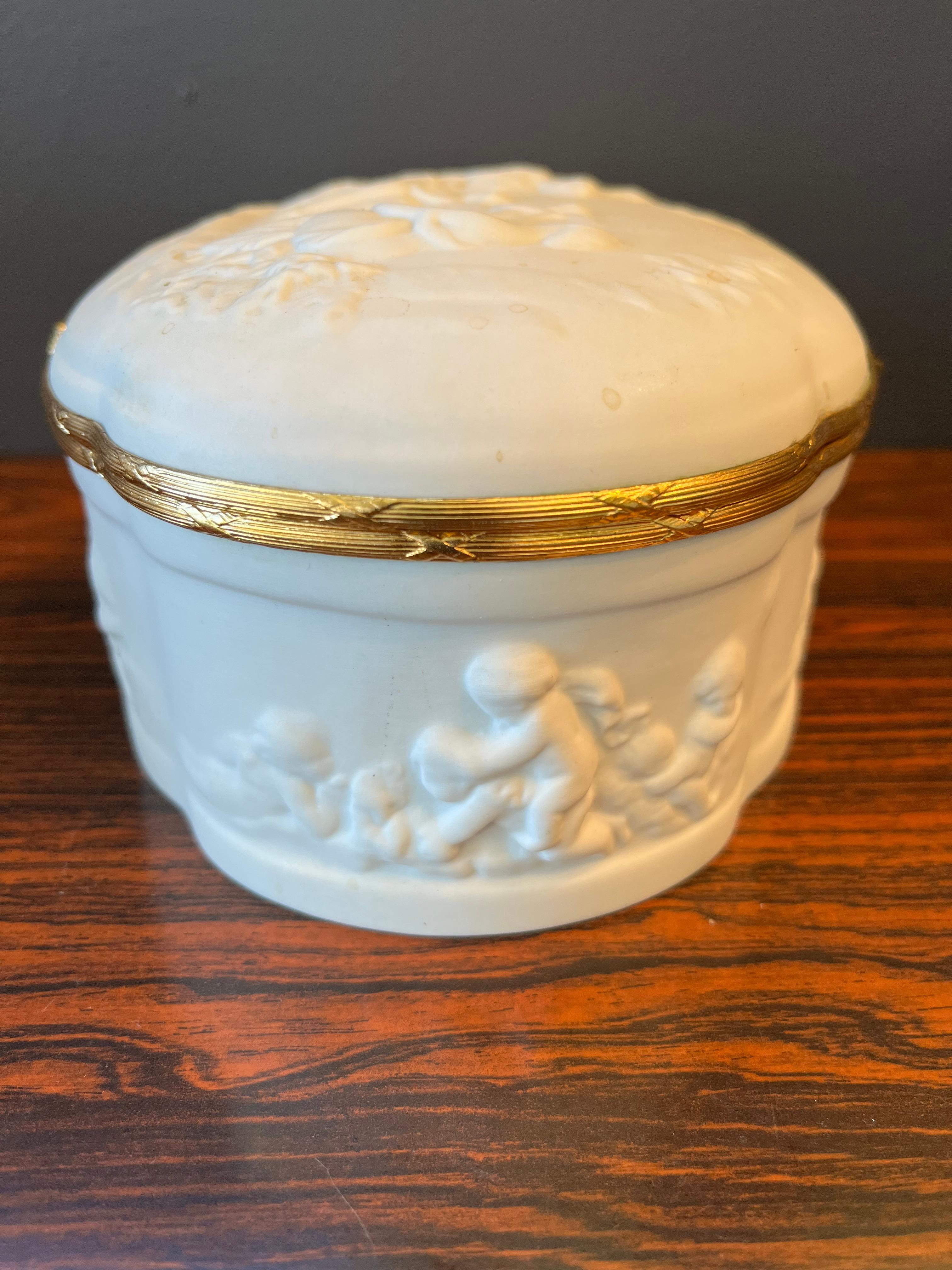 Porcelain Vintage Limoges White Bisque Jewelry Casket For Sale