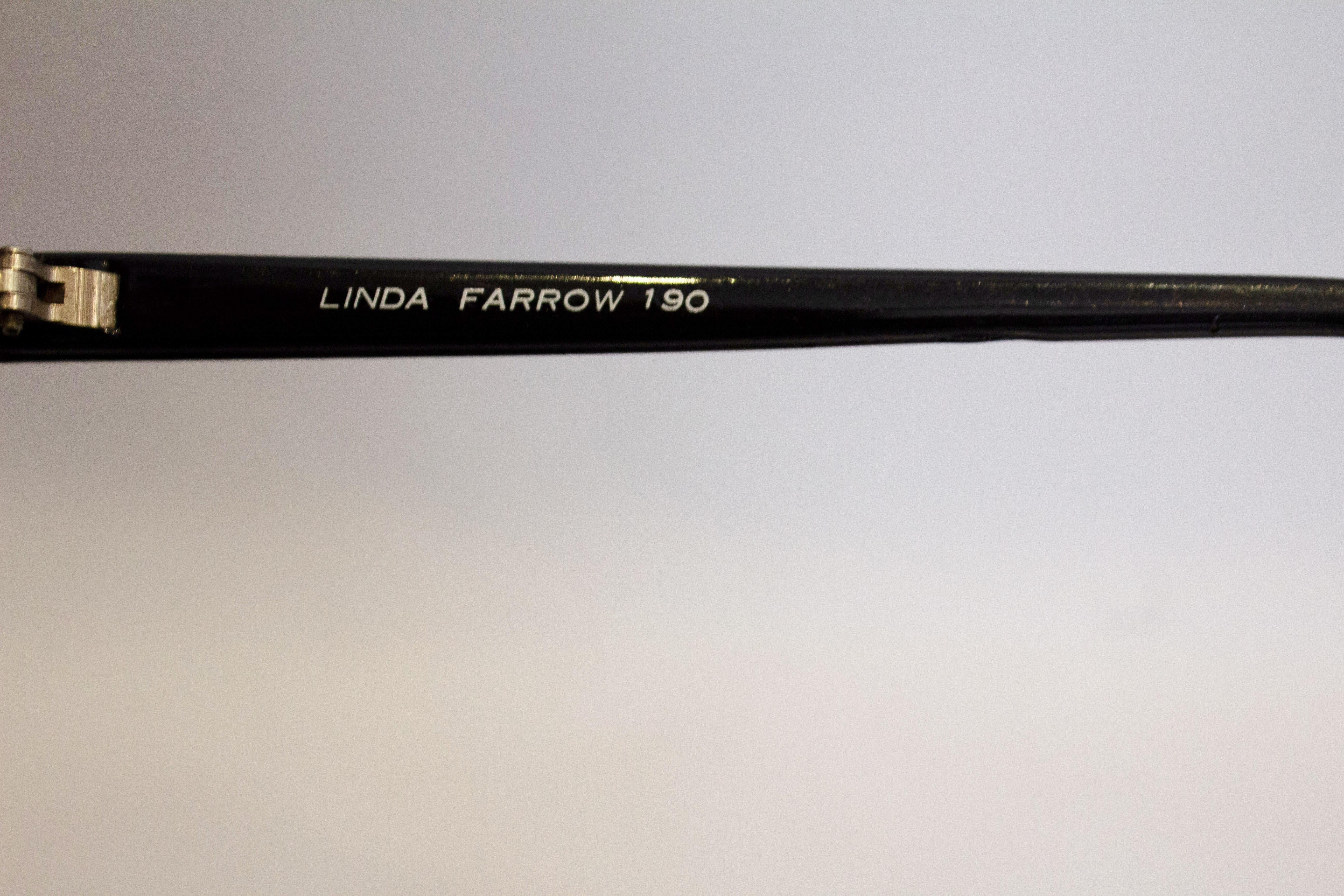 Noir Lunettes de soleil vintage Linda Farrow en vente