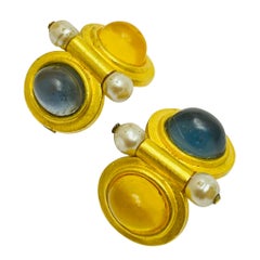 Vintage LINDA LEVINSON signed gold tone glass stones designer clip on earrings