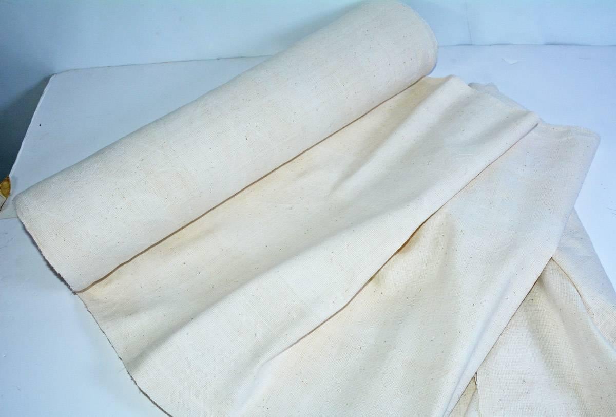 This vintage English grain sack linen textile fabric is in excellent condition! Beautifully woven rustic look makes it a brilliant fit for any country style or farmhouse decor. This vintage linen fabric is 21.5