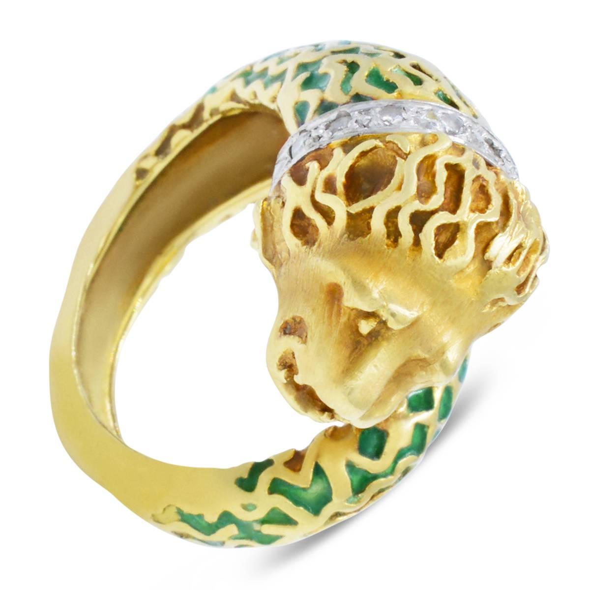 green enamel ring