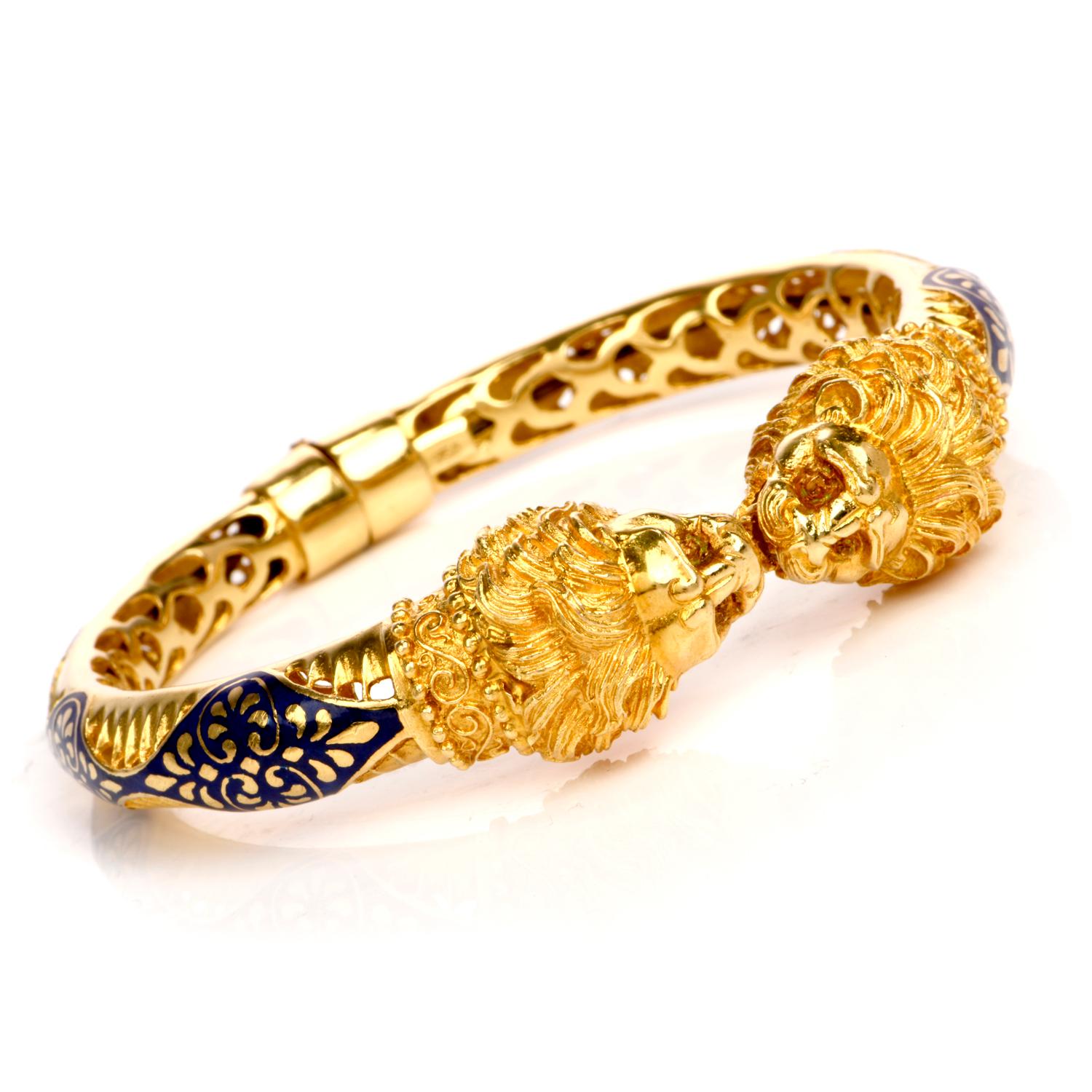 Vintage Lion Head Enamel Gold Cuff Bangle Bracelet In Excellent Condition In Miami, FL