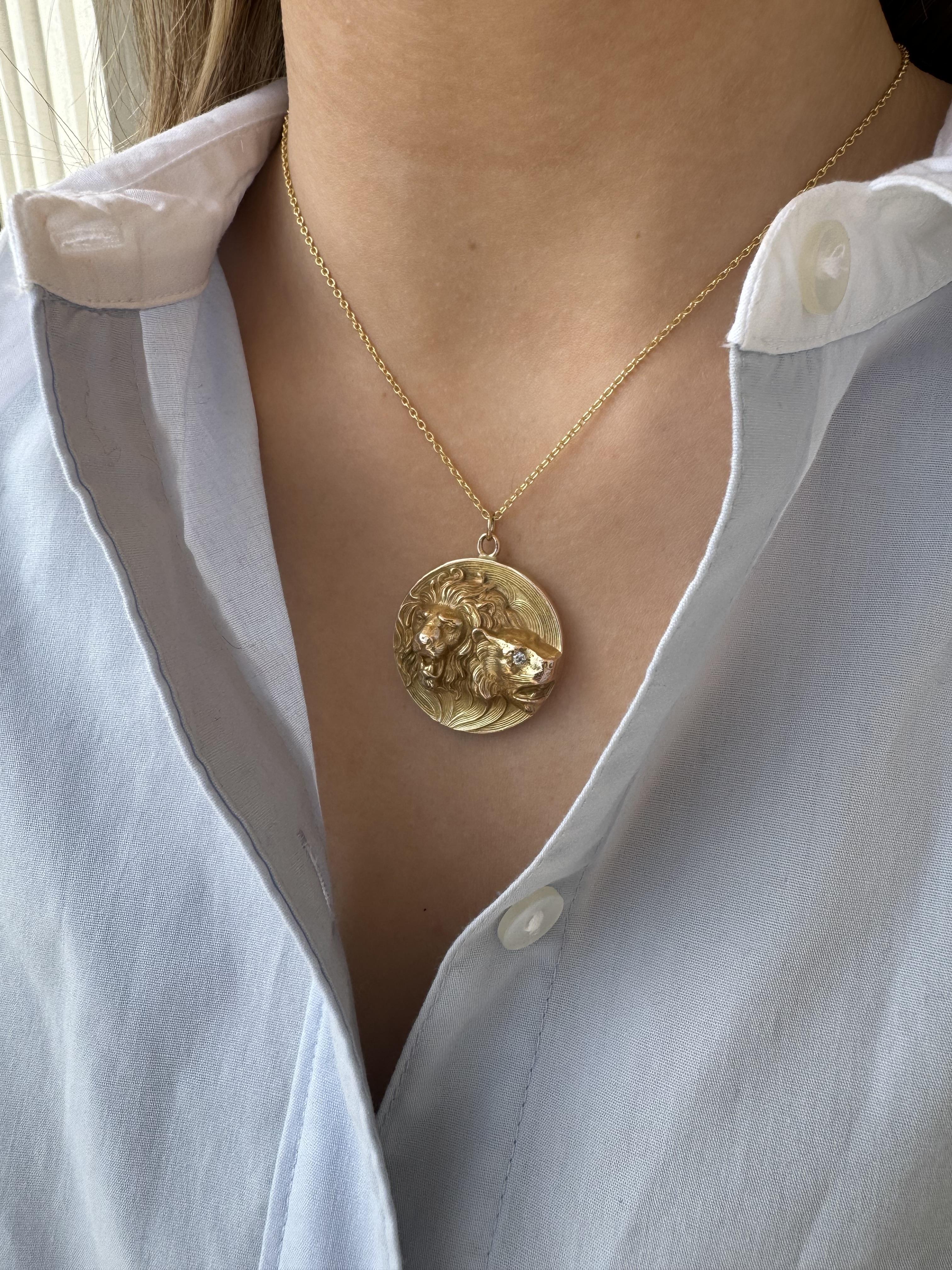 Single Cut Vintage Lion Head Necklace Pendant