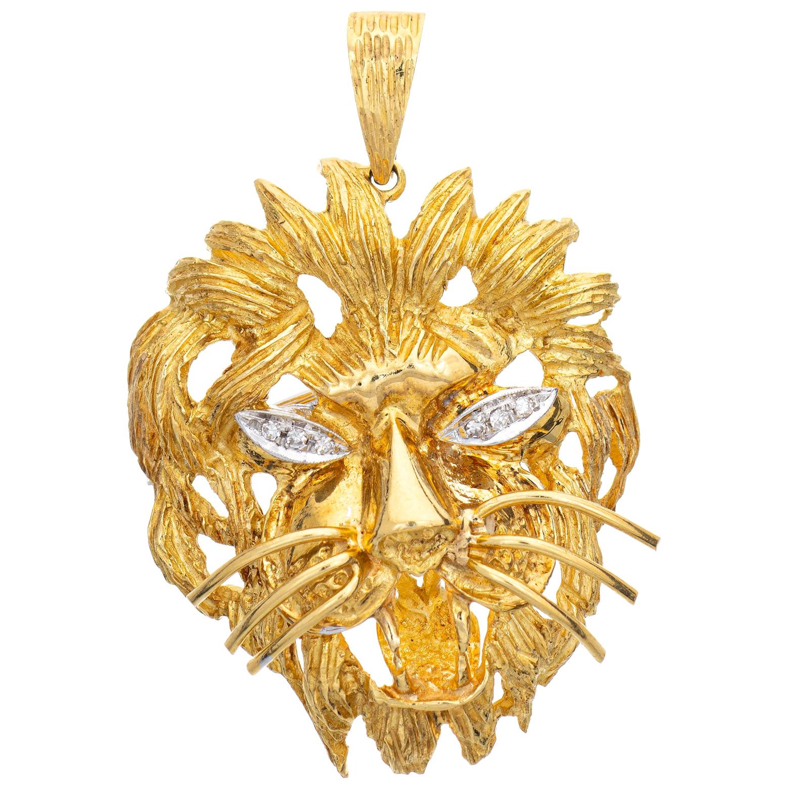 Vintage Lion Pendant Large Head Diamond Eyes 18 Karat Yellow Gold Animal Jewelry