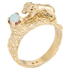 Vintage Lion Ring 14 Karat Yellow Gold Opal Estate Fine Animal Jewelry