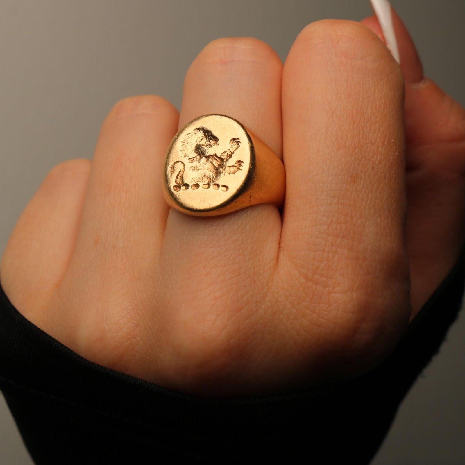 Anello Leone d'epoca in oro giallo 14K misura 7,25 in vendita 6