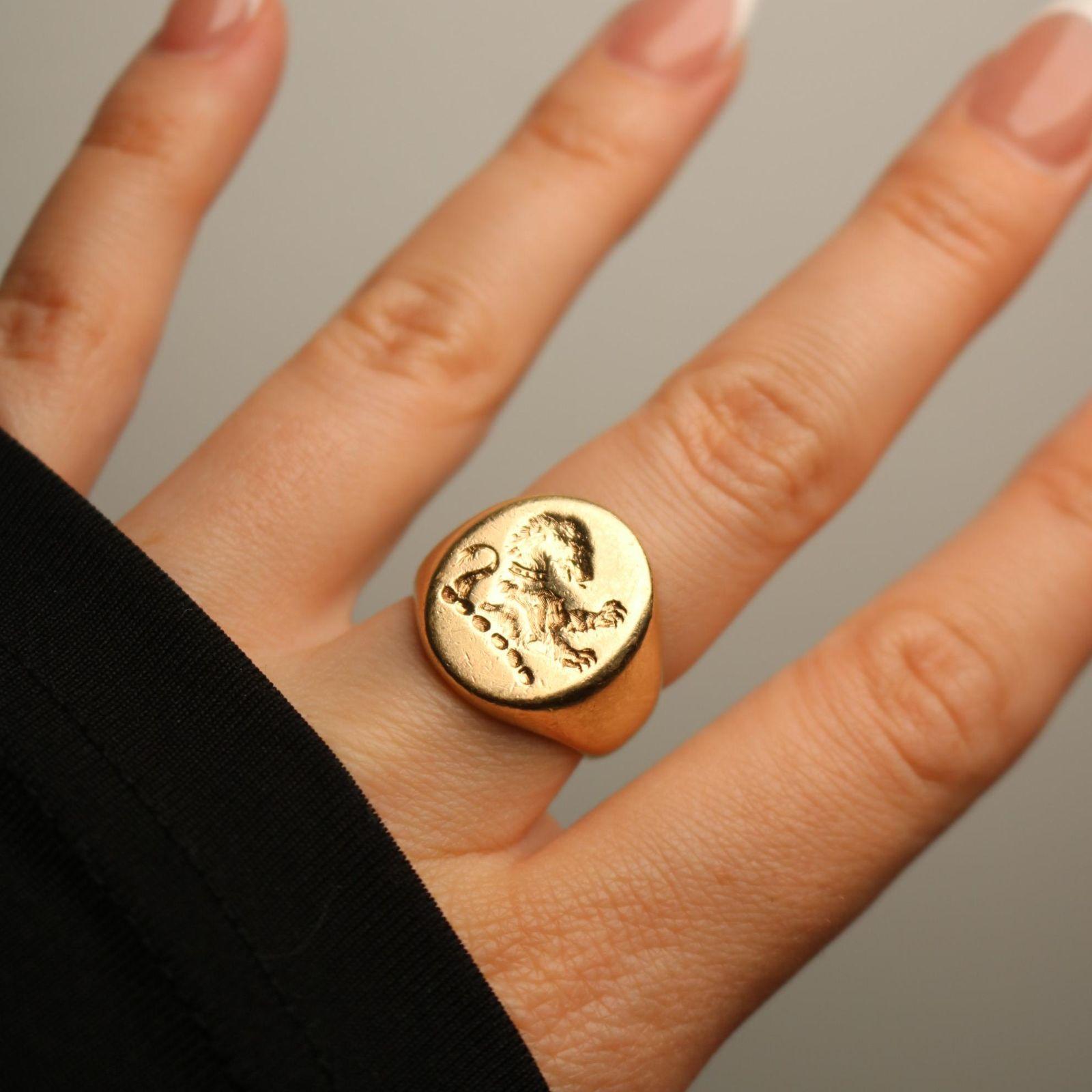Anello Leone d'epoca in oro giallo 14K misura 7,25 in vendita 7