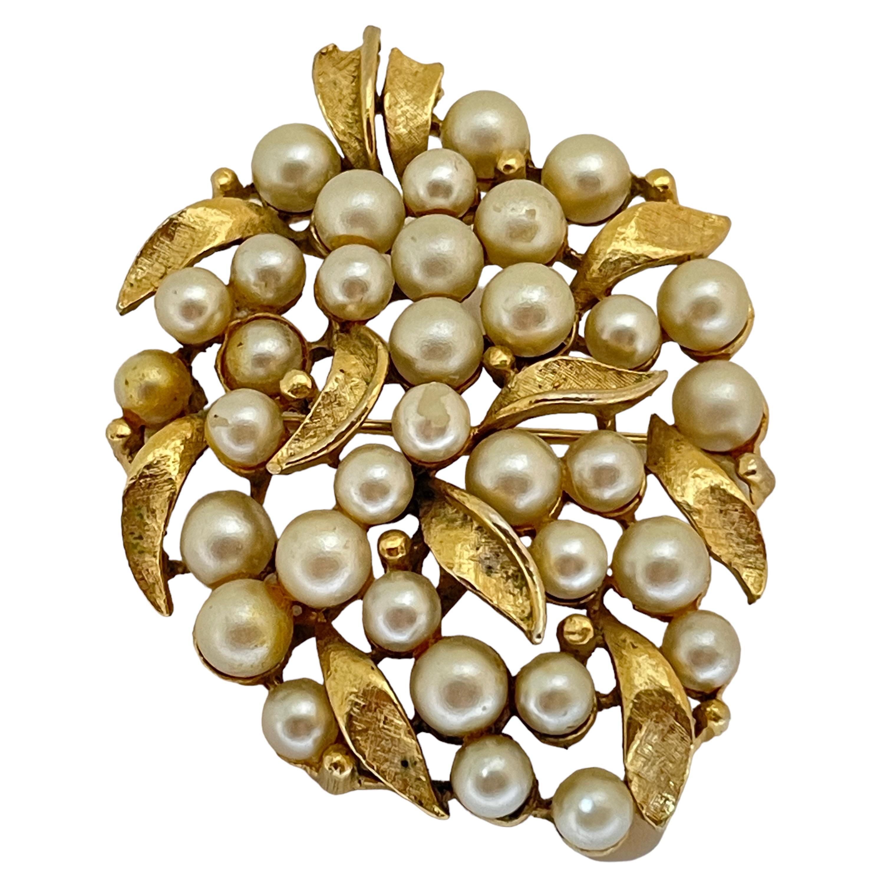 Lisner Brooch 5 For Sale on 1stDibs lisner brooch value lisner jewelry brooch