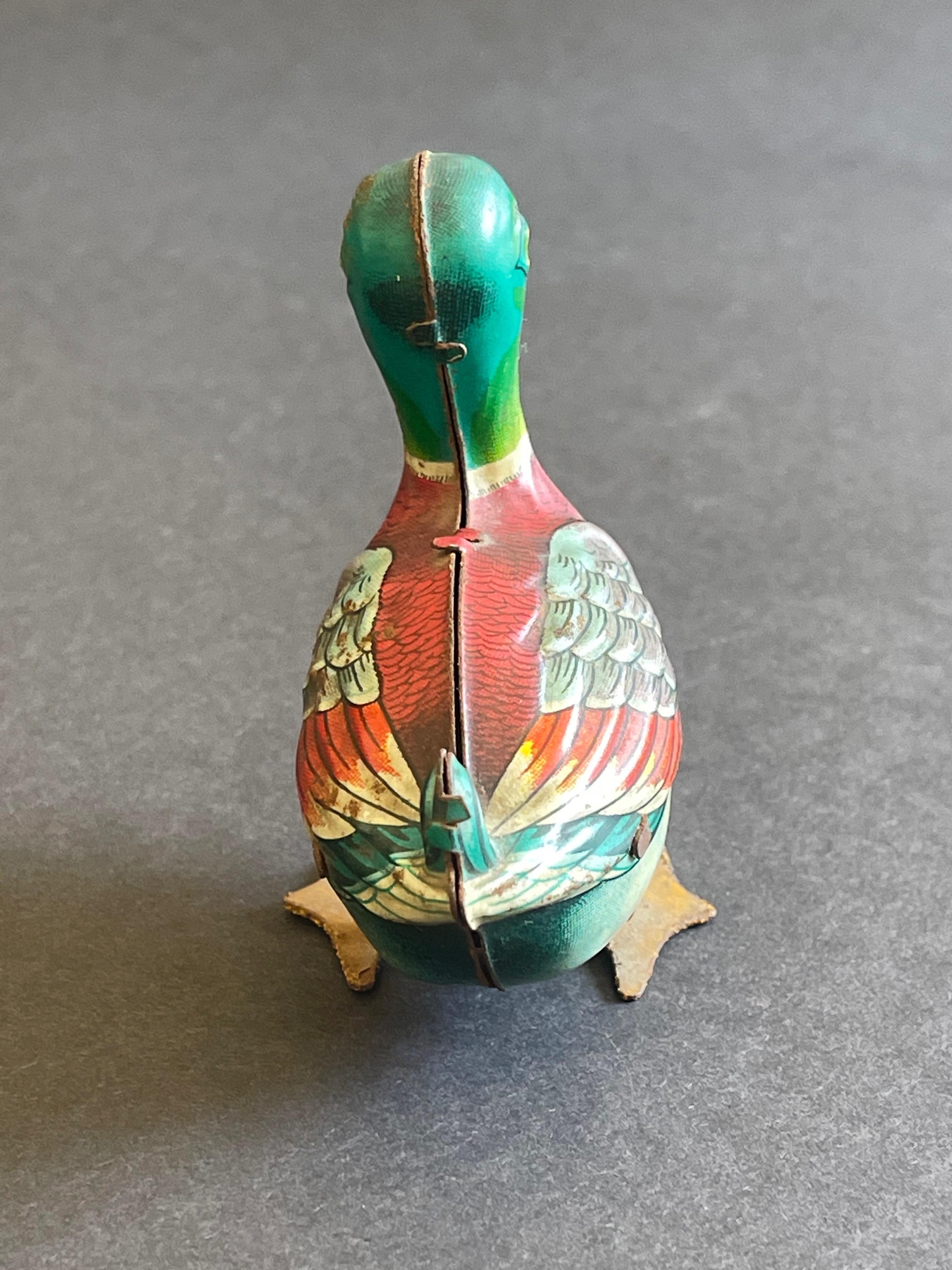 Vintage Litho Wind-up Tin Duck 1940's to 1950's, West Germany, US Zone in vendita 2