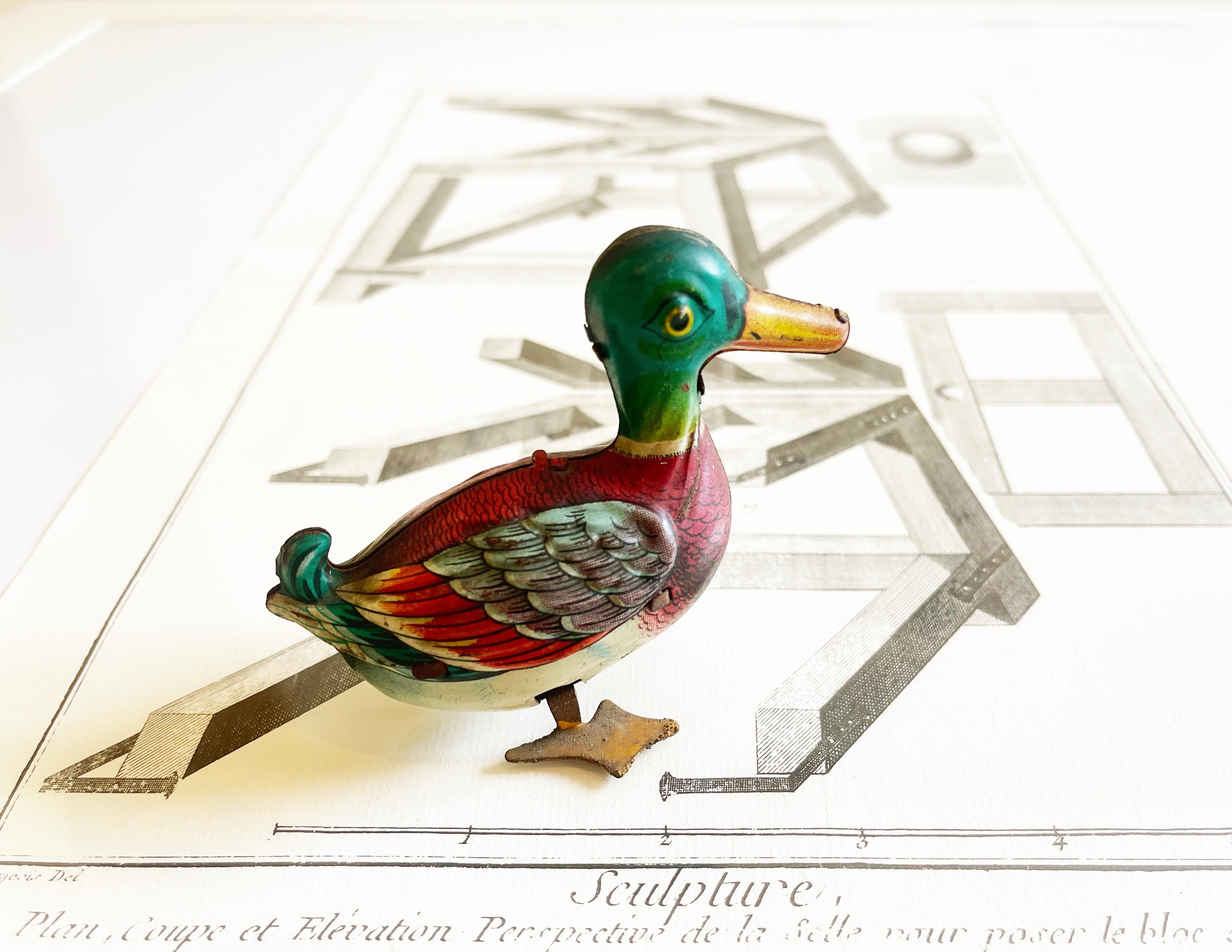 Giapponese Vintage Litho Wind-up Tin Duck 1940's to 1950's, West Germany, US Zone in vendita