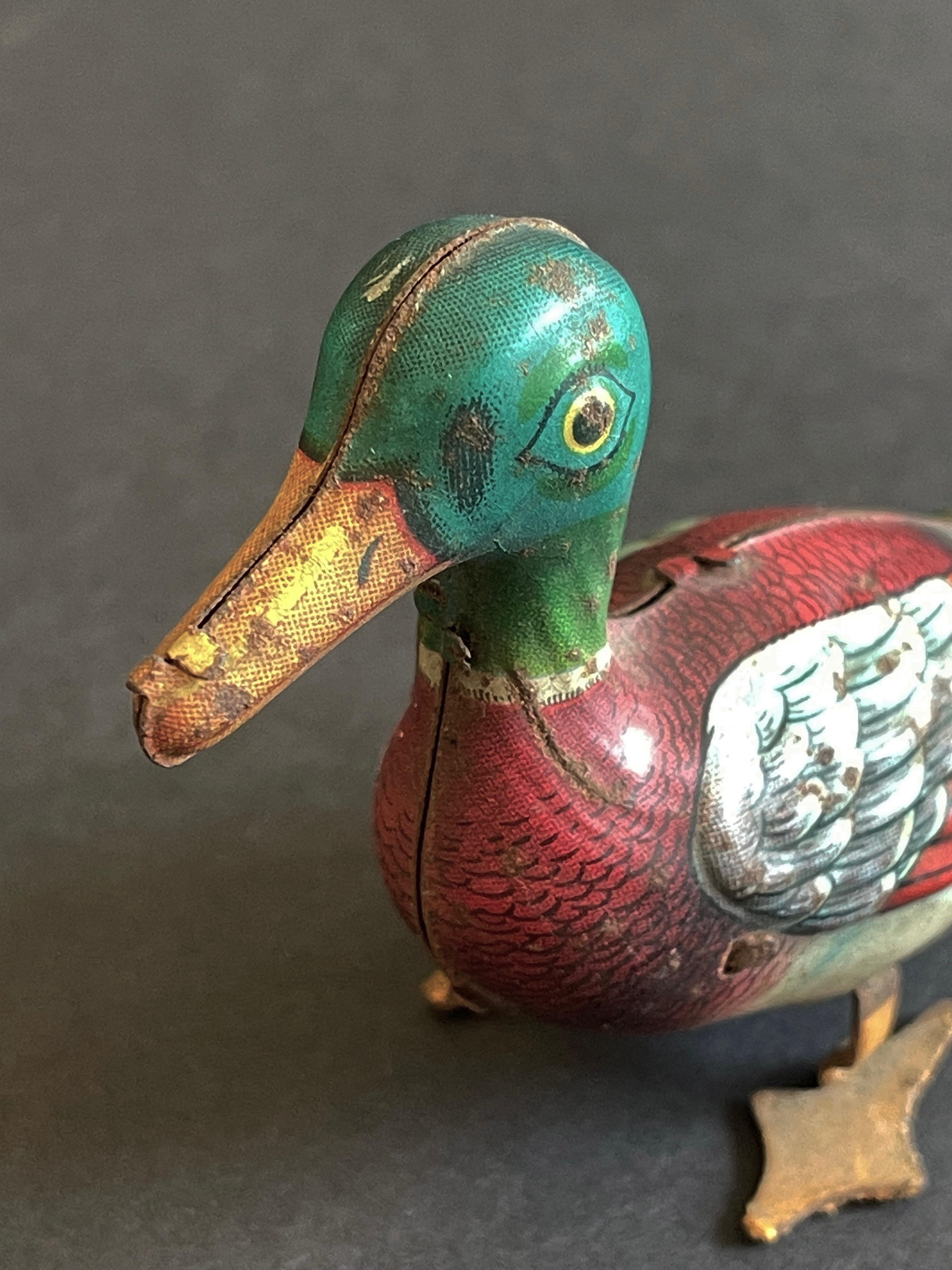 Vintage Litho Wind-up Tin Duck 1940's to 1950's, West Germany, US Zone In condizioni discrete in vendita a Andernach, DE