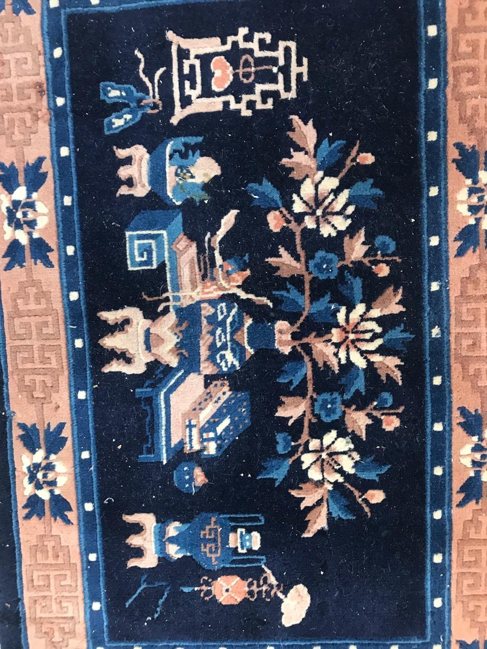 Beautiful 20th century Chinese pictural rug, entirely hand knotted with wool velvet on cotton foundation.

✨✨✨

