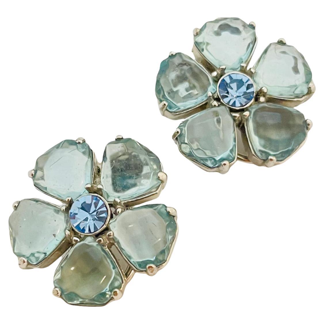 Vintage LIZ CLAIBORNE signed silver tone blue rhinestone flower clip on earrings For Sale