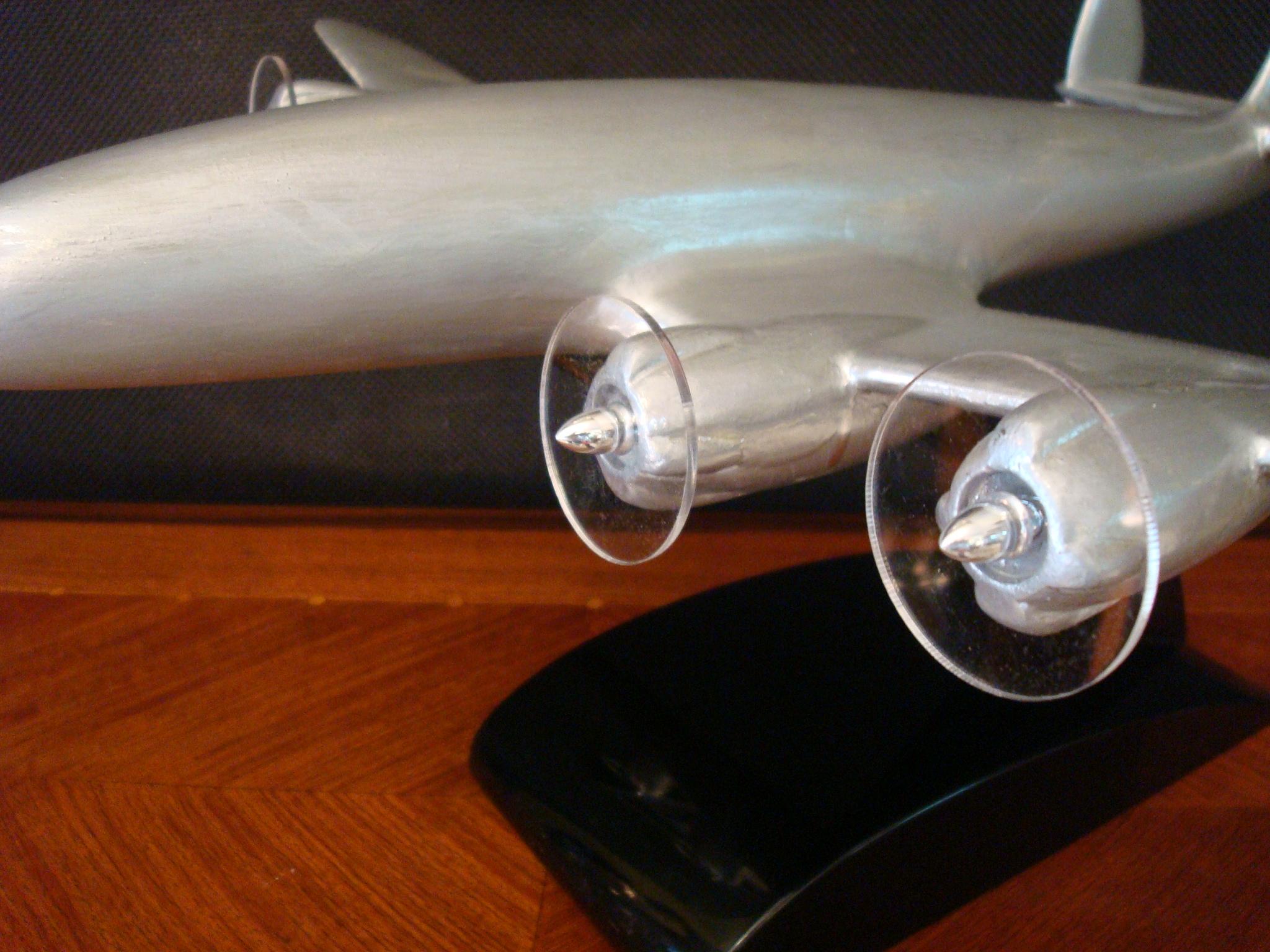 Modèle de bureau vintage d'avion Lockheed Constellation « Connie », États-Unis, années 1950 Bon état à Buenos Aires, Olivos