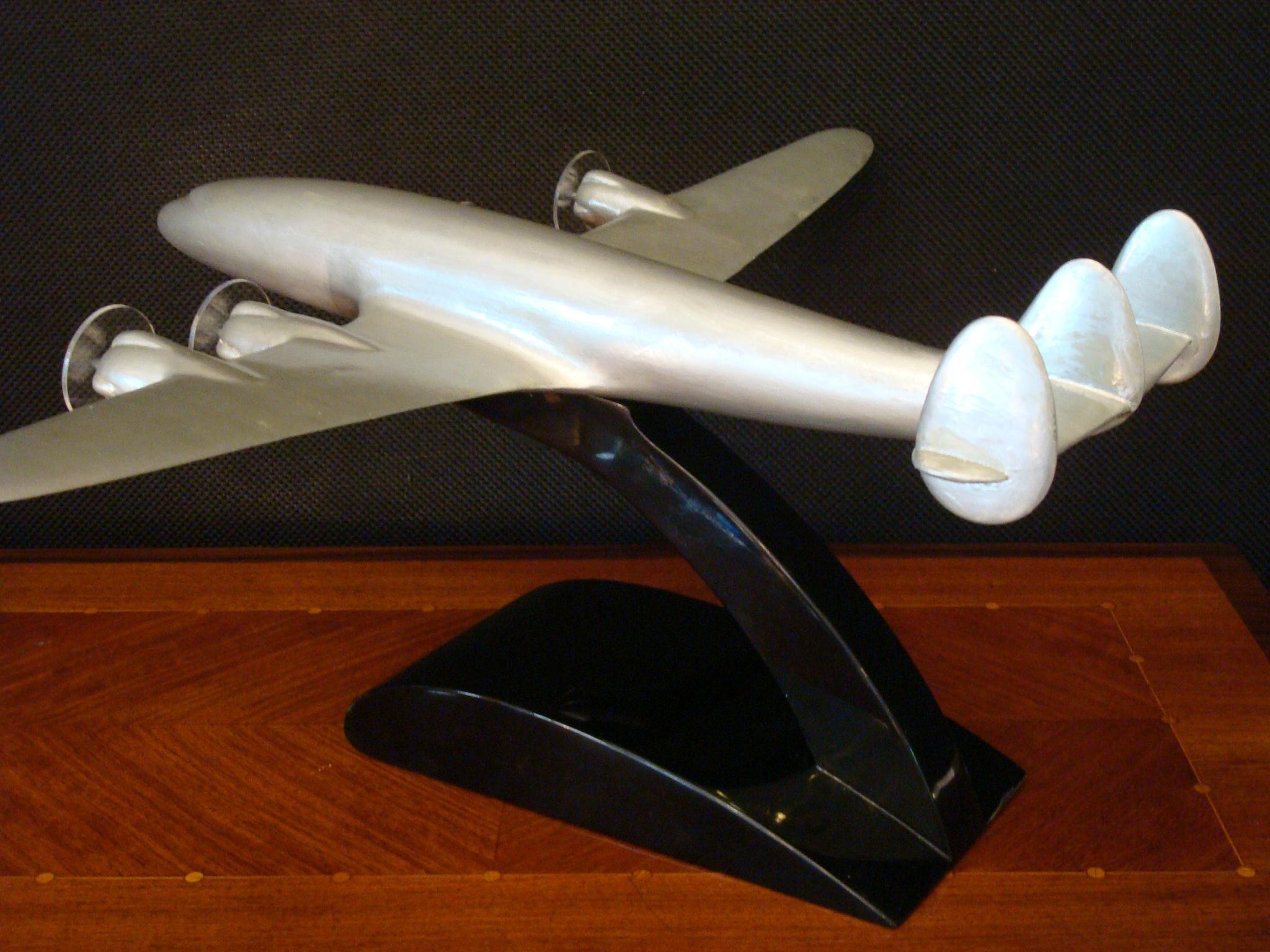 20ième siècle Modèle de bureau vintage d'avion Lockheed Constellation « Connie », États-Unis, années 1950