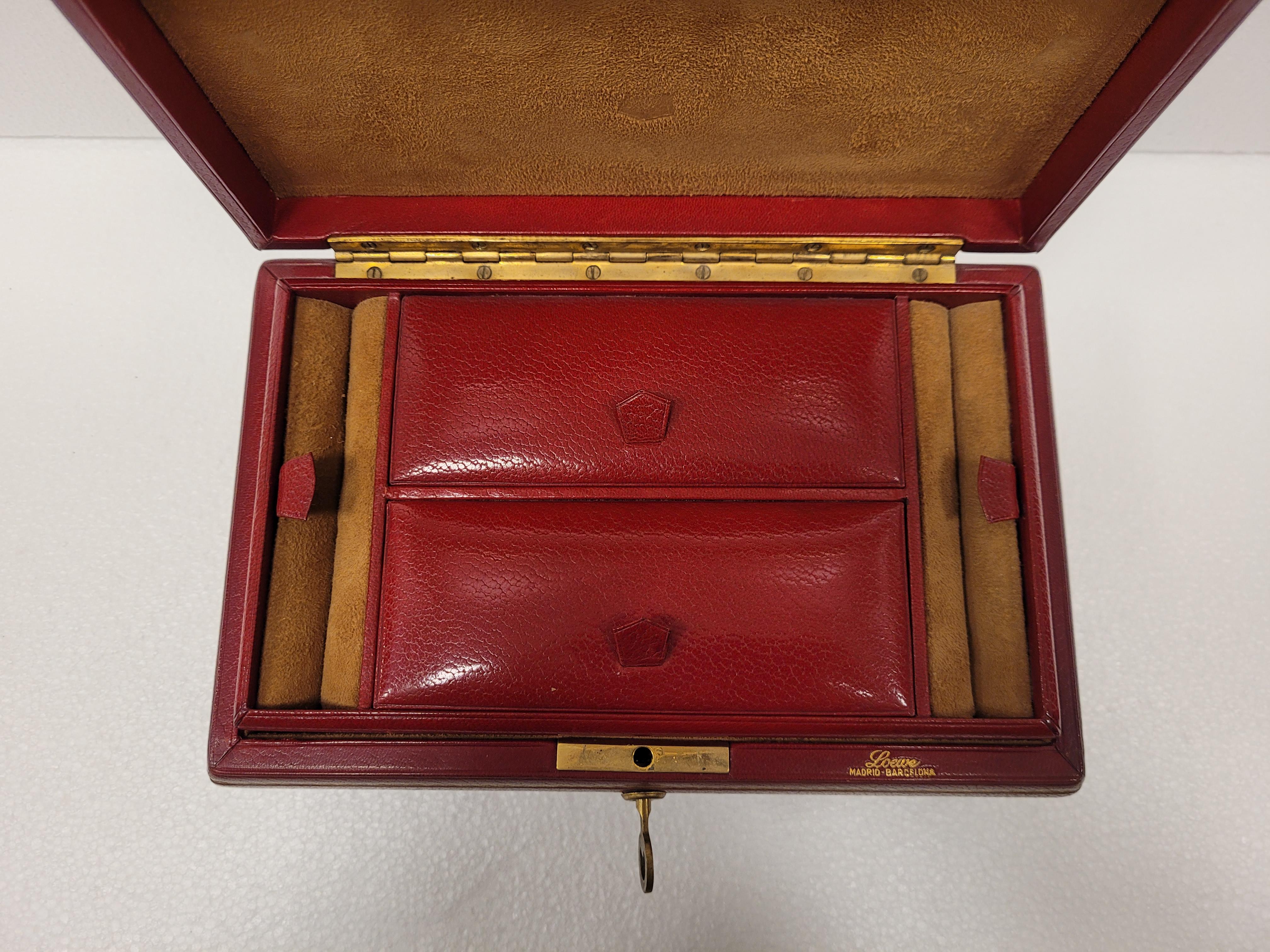 Vintage LOEWE garnet Leather Jewelry Box key gold 6