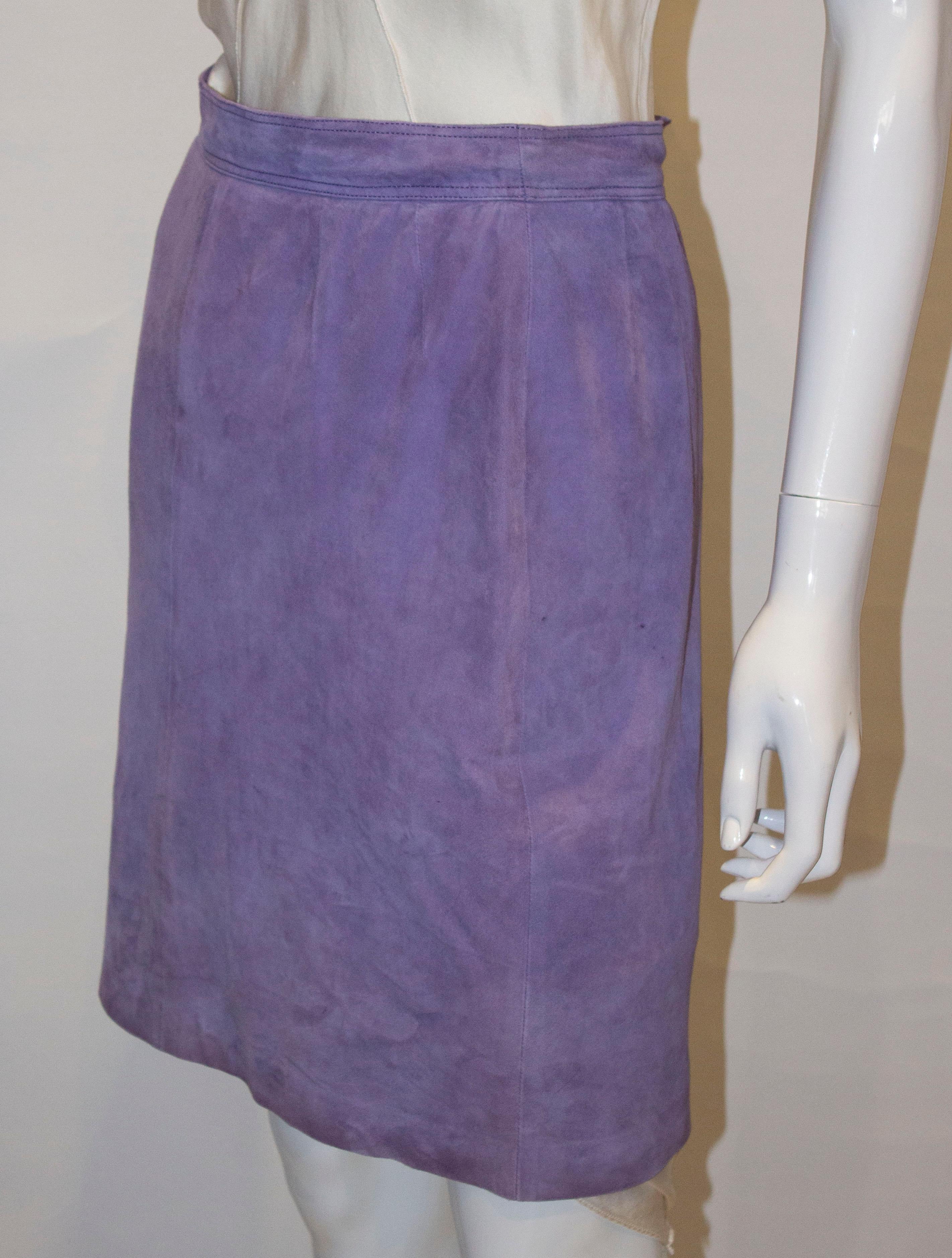 Vintage Loewe Lilac Suede Skirt In Good Condition For Sale In London, GB
