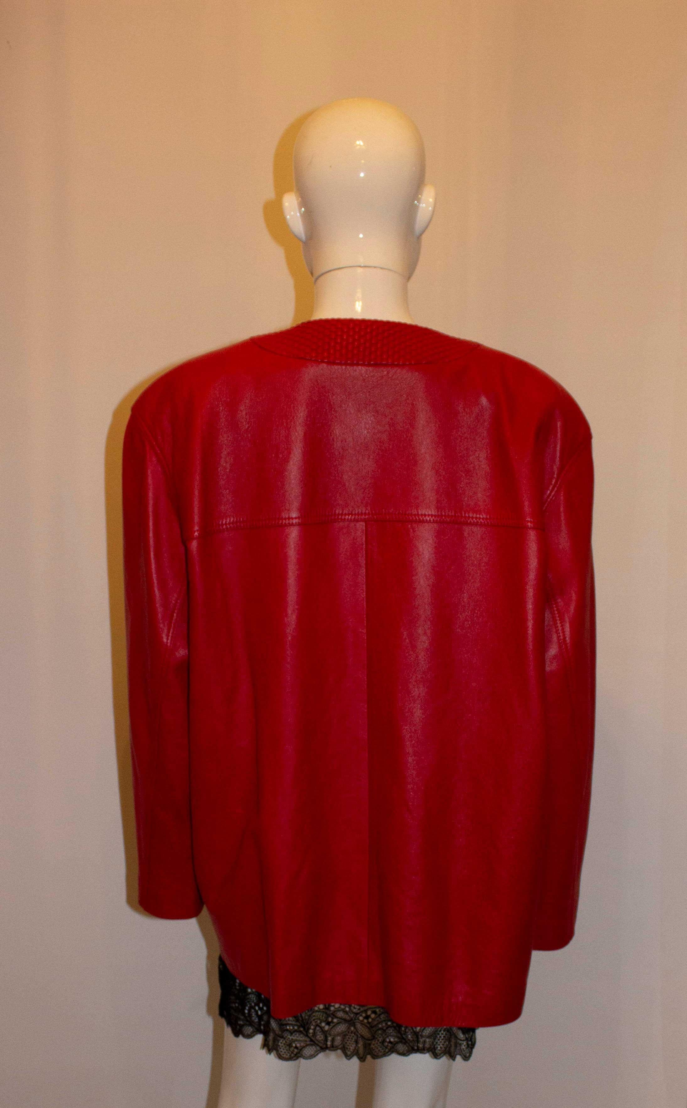 Veste en cuir rouge vintage Loewe Unisexe en vente