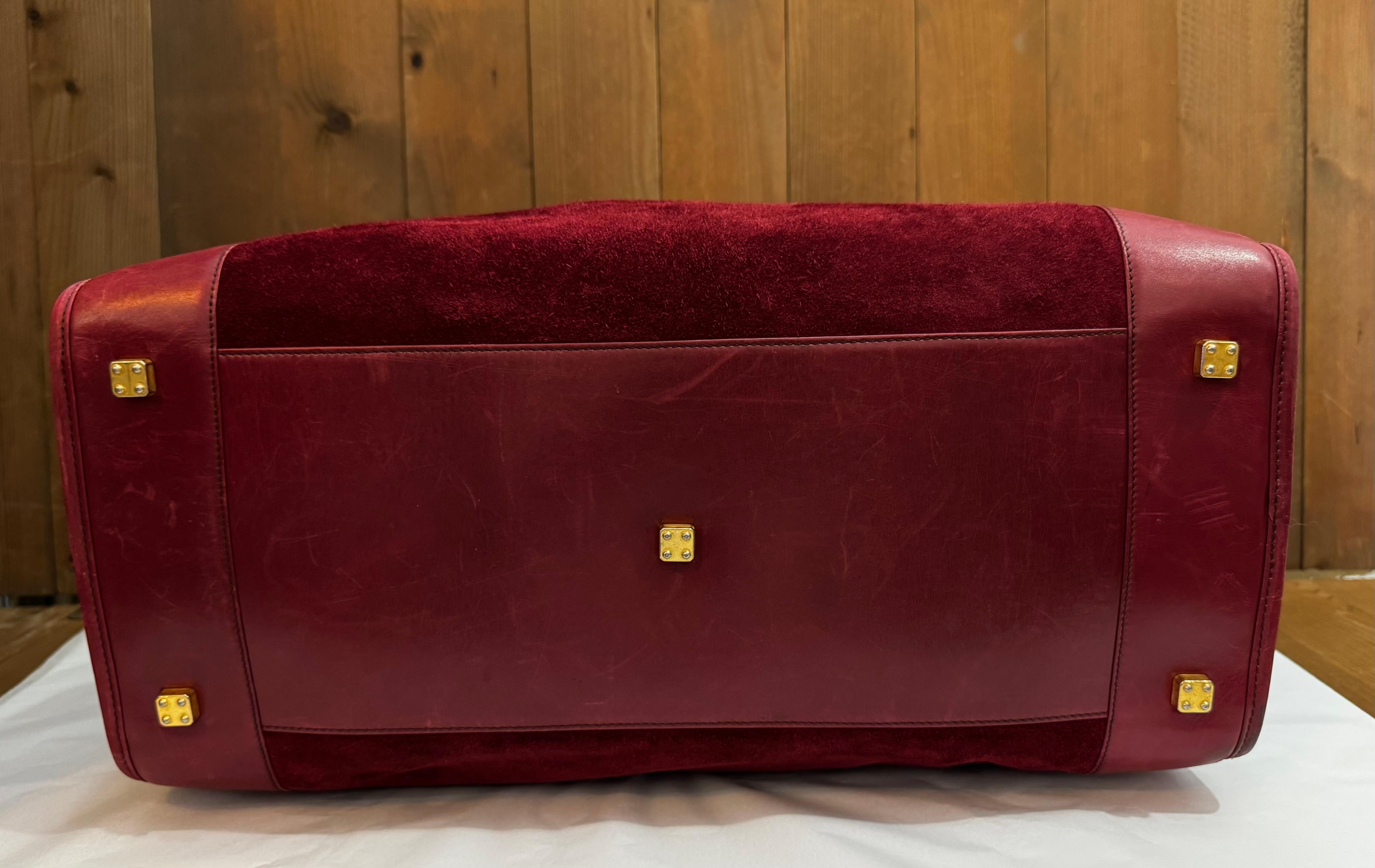 Vintage LOEWE Wildleder Anagramm Amazona 50 Boston Tasche Burgund Unisex im Angebot 6