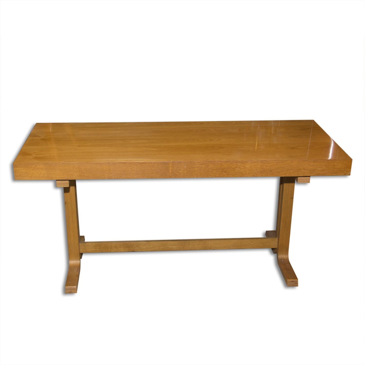 This coffee table were designed in the 1970s and produced in Czechoslovakia by Drevopodnik Holesov. It´s an interesting example of this company specializing in alternative bentwood furniture. It features a beechwood structure and it´s in very good