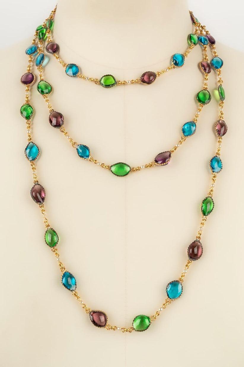Vintage Long Glass Paste Necklace For Sale 5
