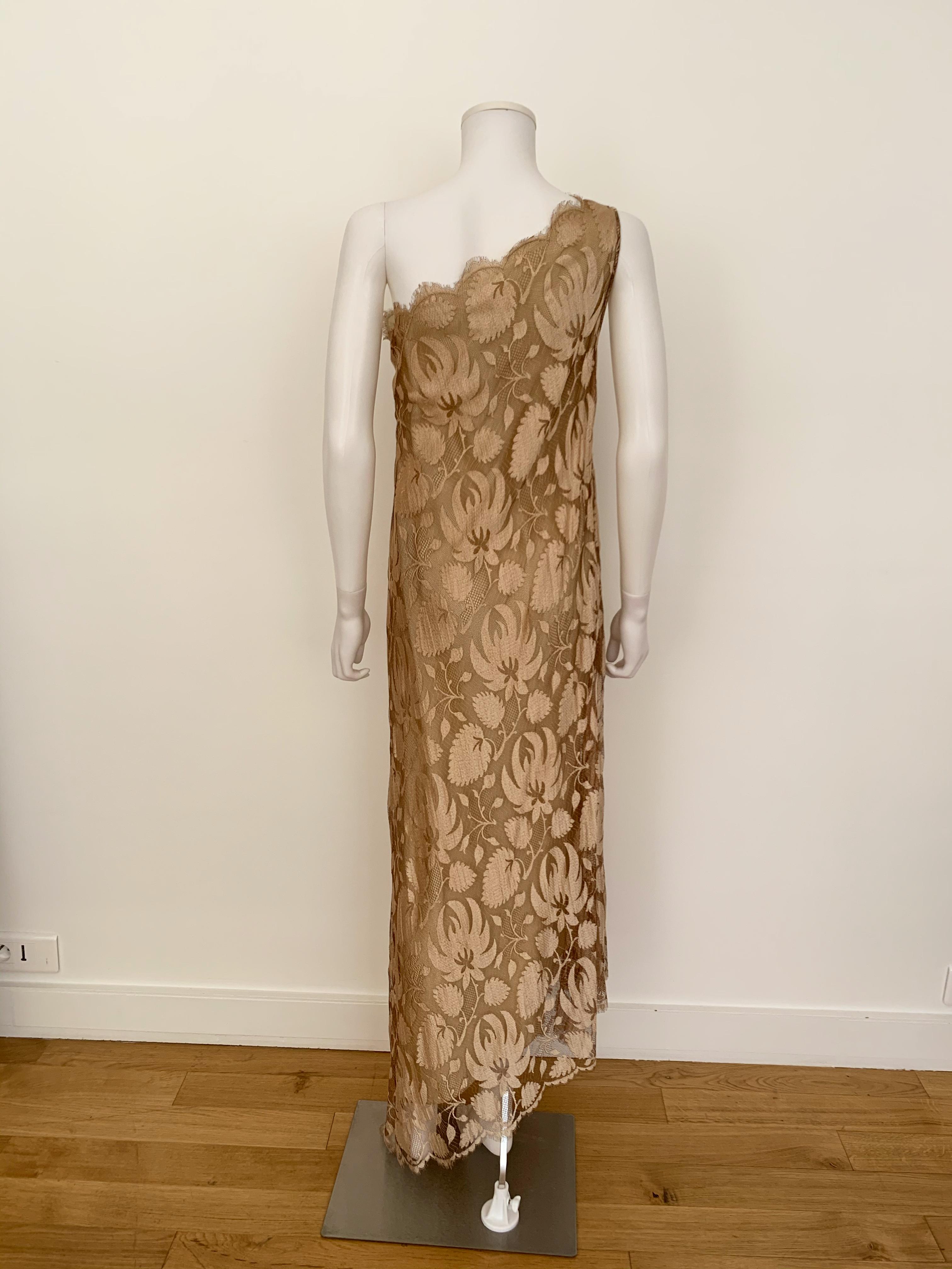 Women's Vintage Long Lace Dress For Sale