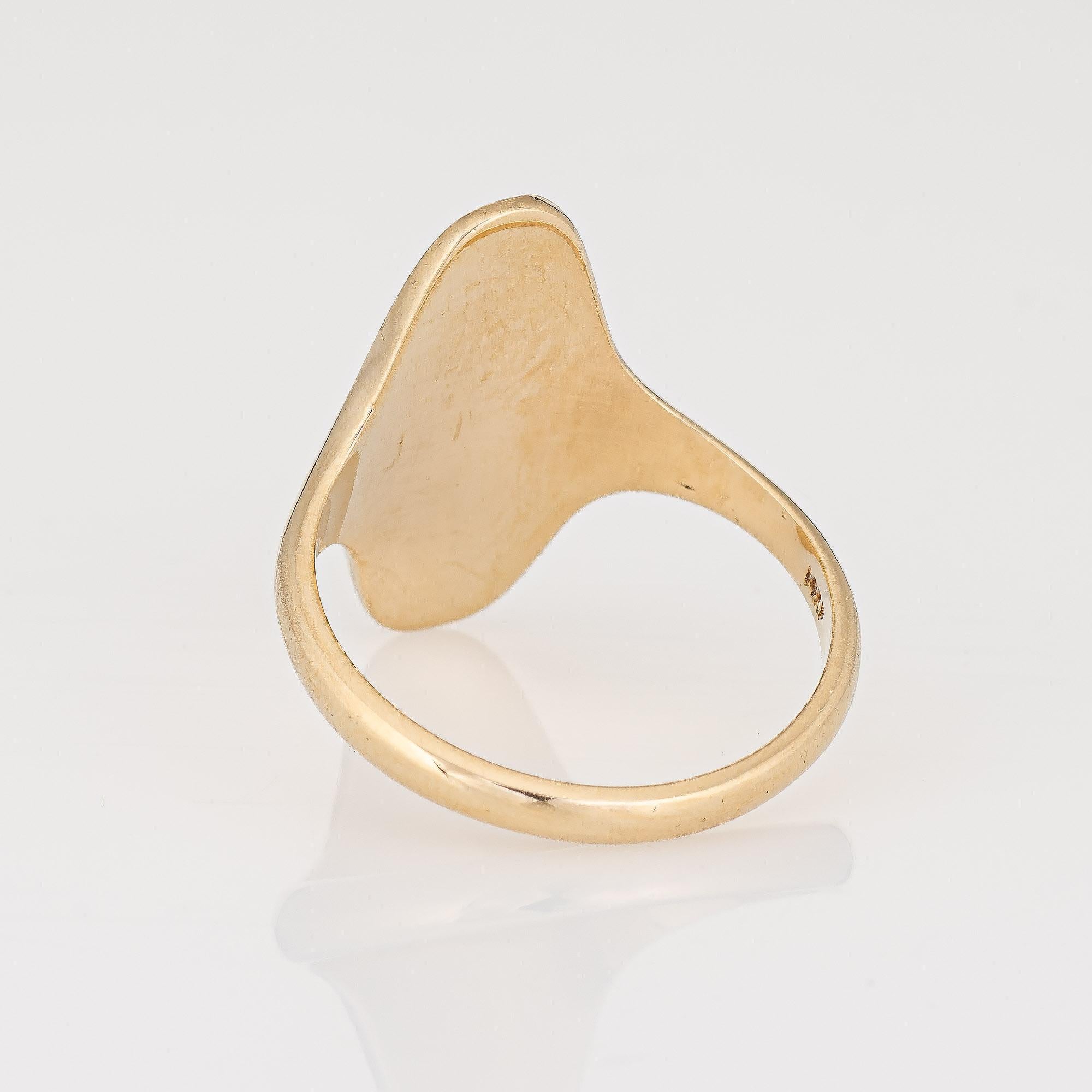 14k yellow gold oval signet rin...