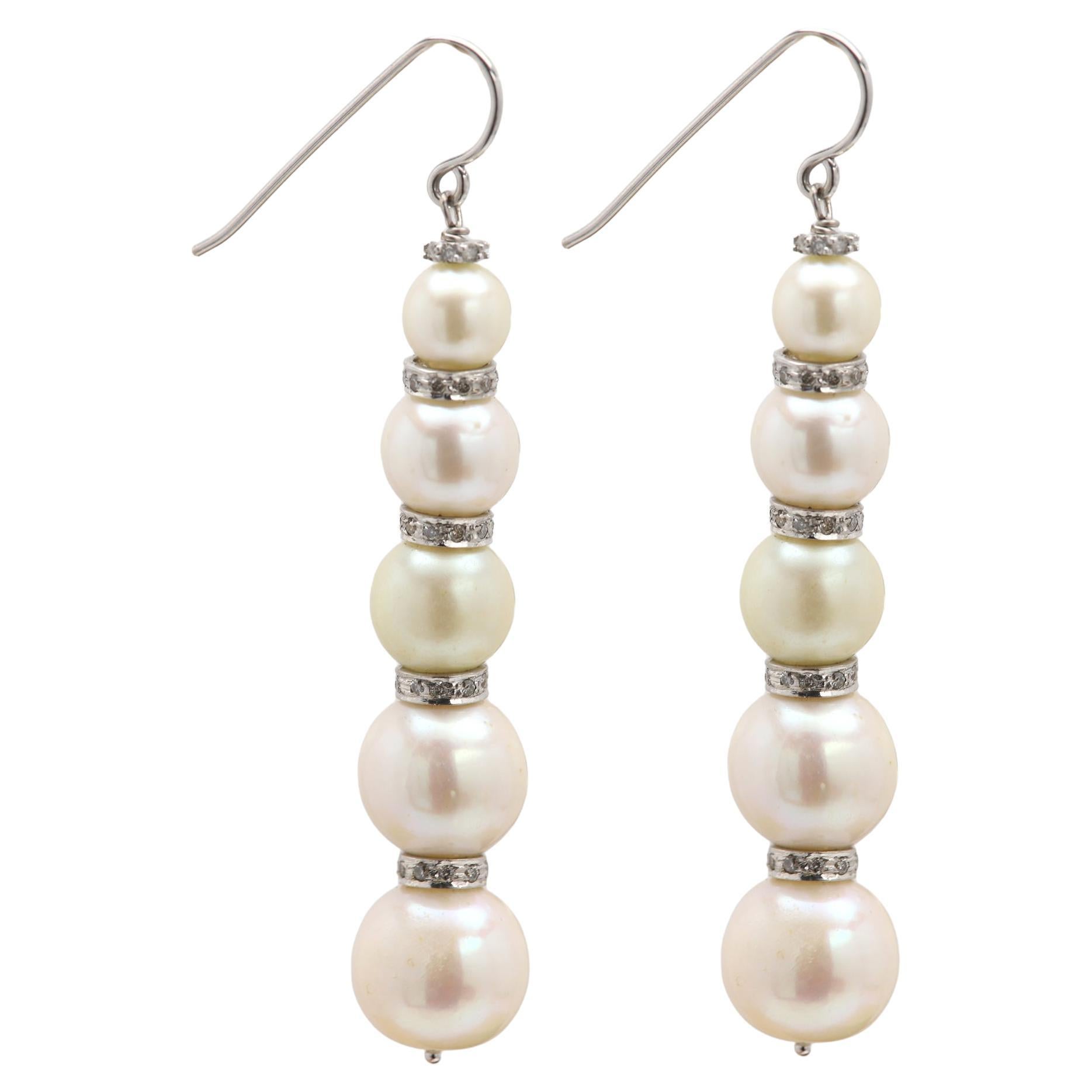 Orecchini vintage con perle lunghe in oro bianco 14 carati e diamanti naturali