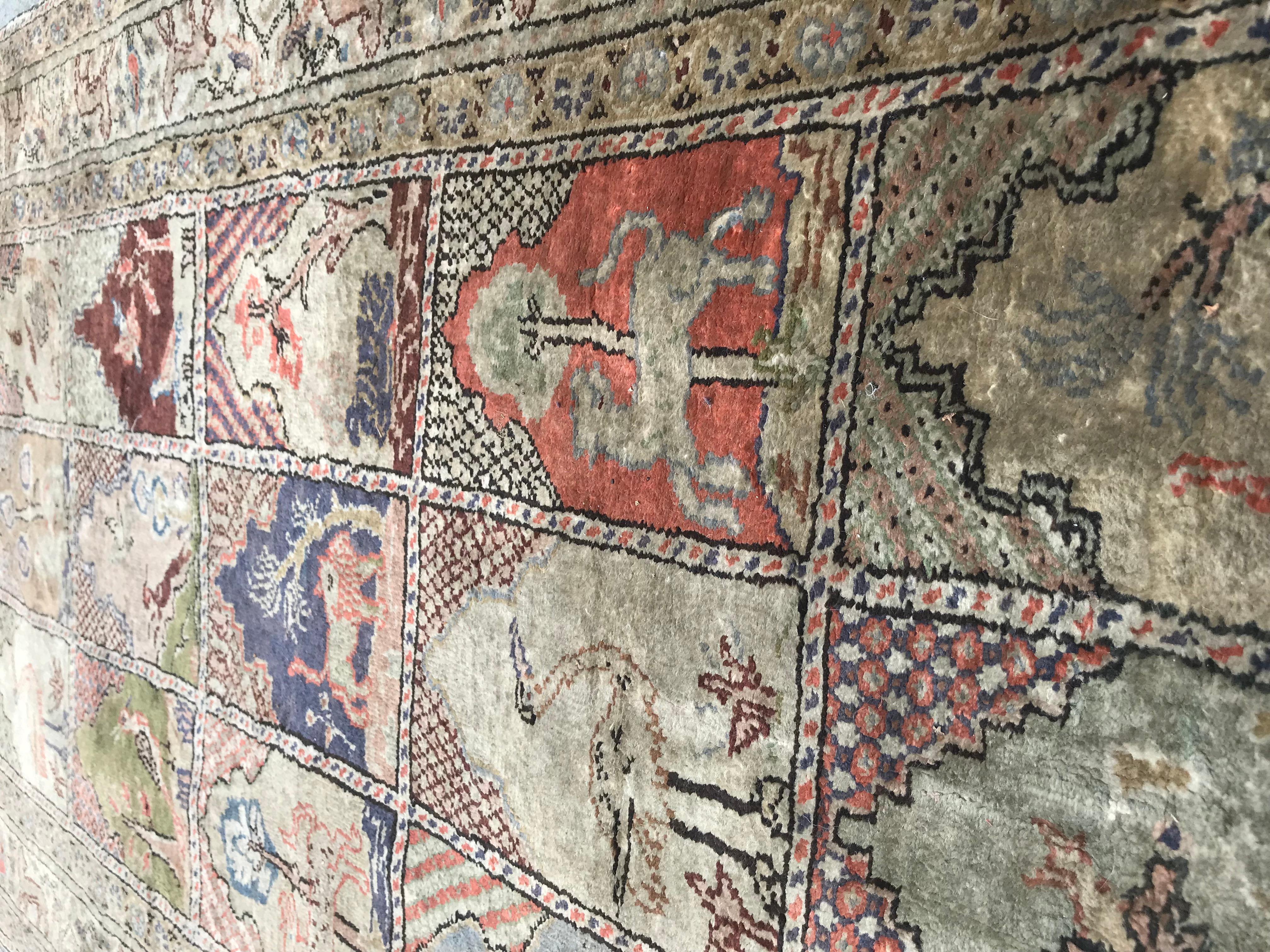 20ième siècle Bobyrug's Vintage Long Silk Turkish Kayseri Rug (tapis turc de Kayseri) en vente