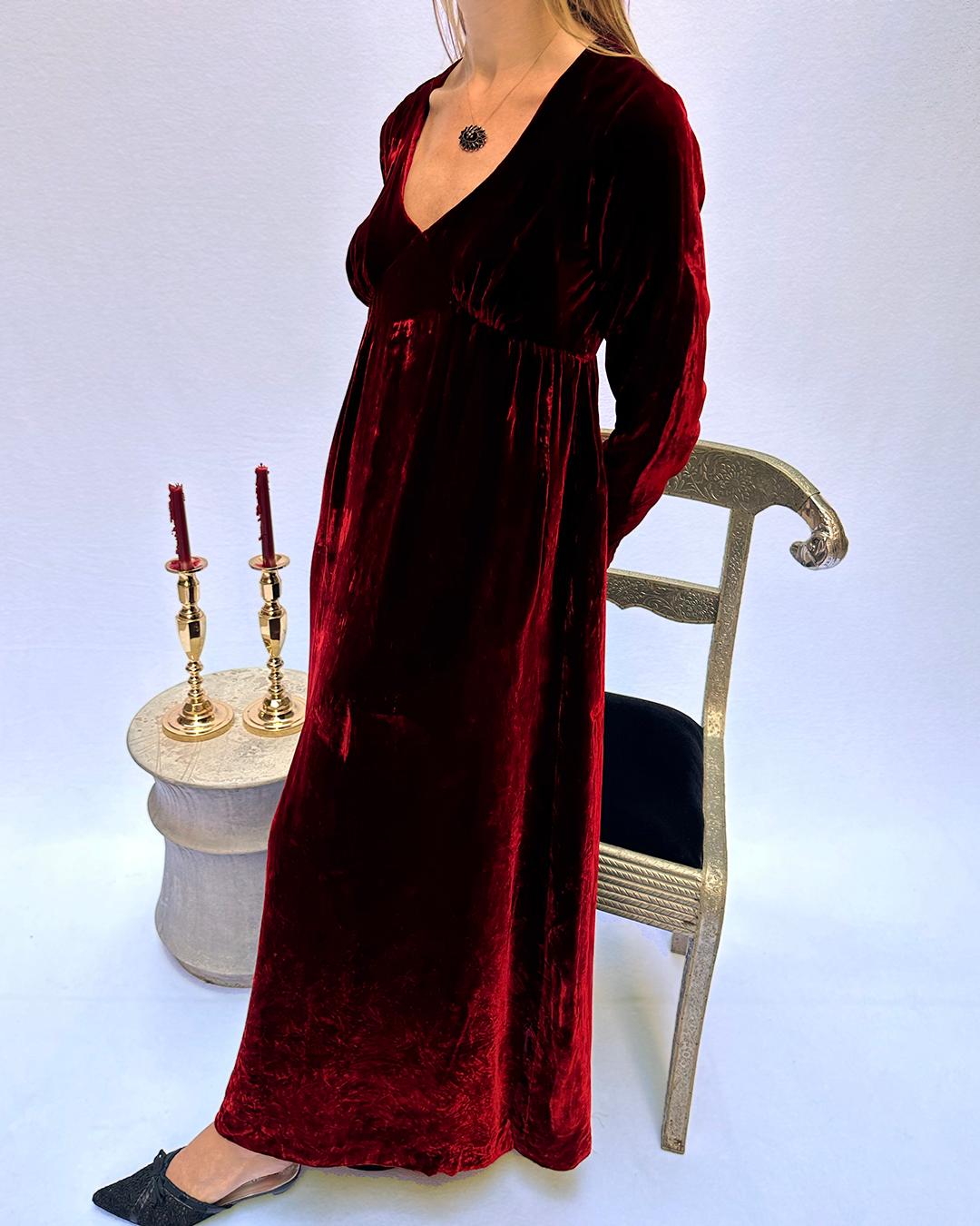 Vintage Long Sleeve Red Velvet Dress For Sale 8