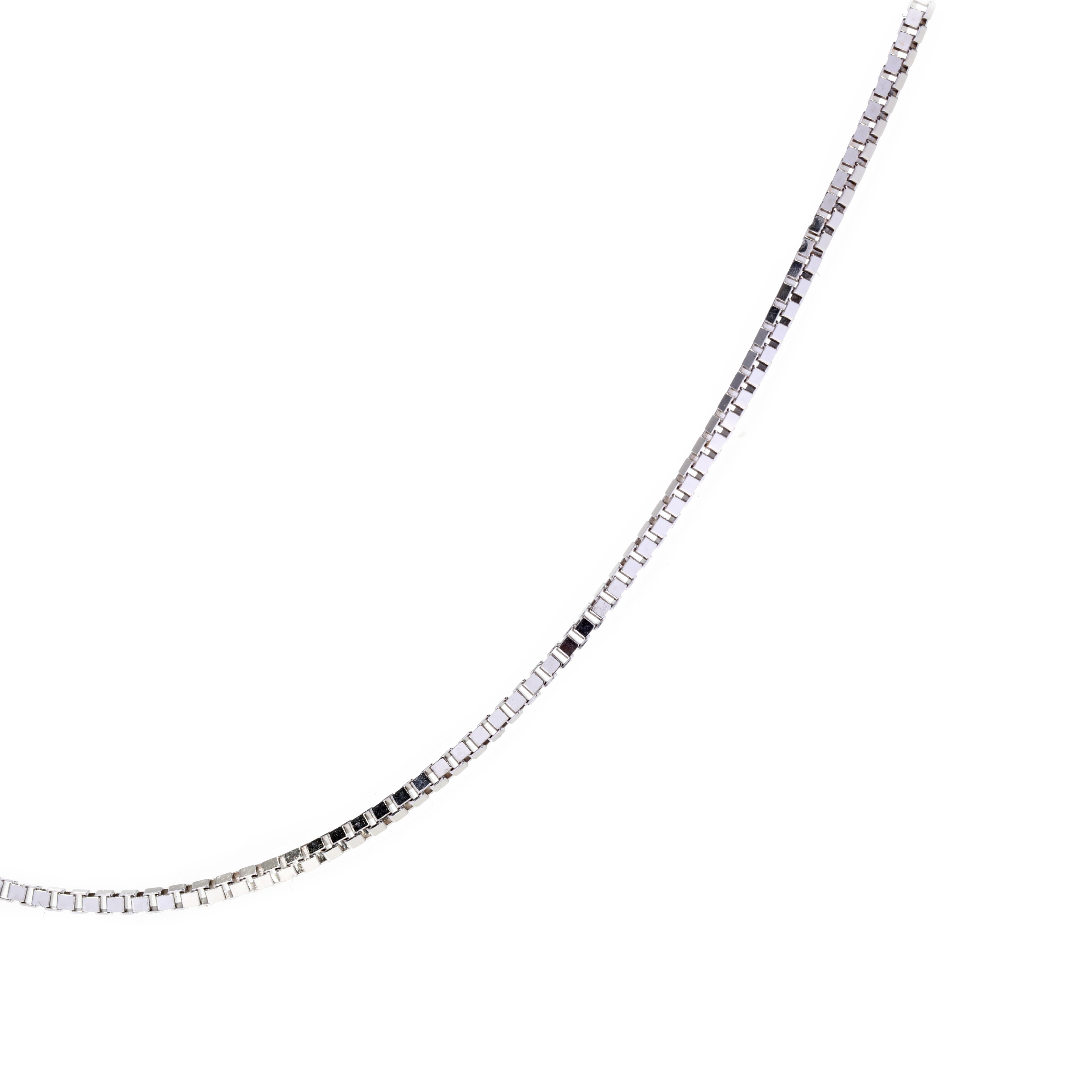 A vintage 14 karat white gold thin box chain. This 24 inch chain features square box links with a spring ring clasp.

Length: 24 in.

Width: .82 mm

Weight: 1.90 dwts.



Ring Sizings & Modifications:
* We are happy to assist in any ring sizings so