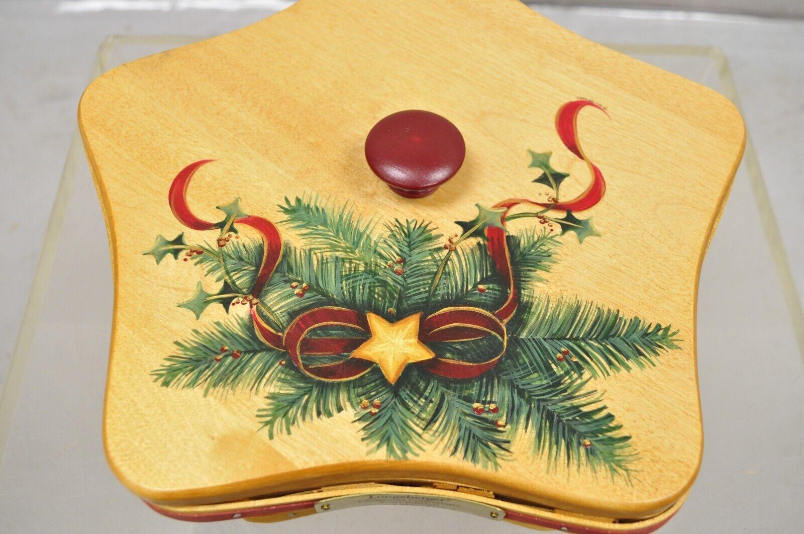 American Classical Vintage Longaberger 2001 Edition Christmas Collection Red Shining Star Basket For Sale