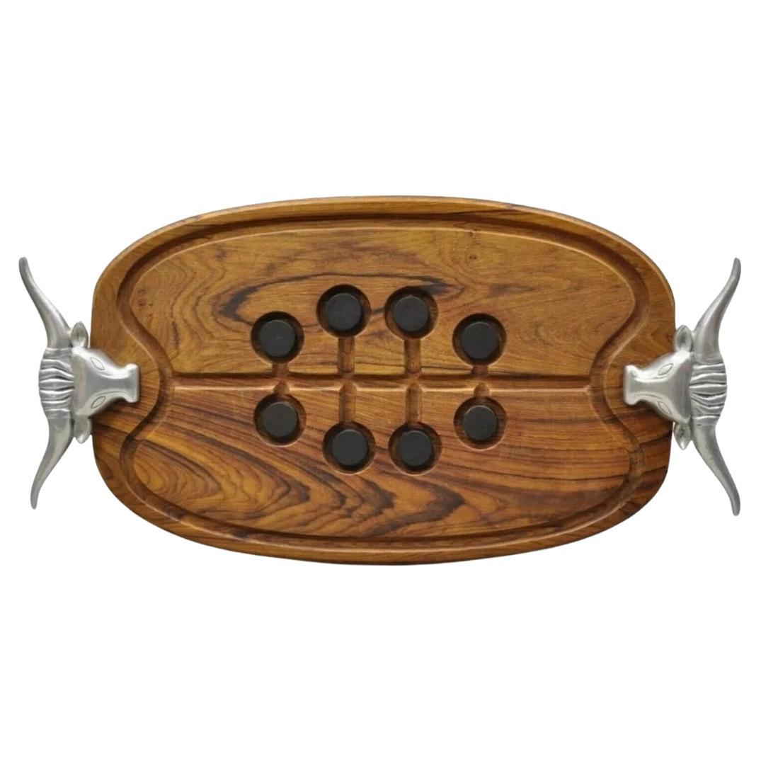 Vintage Longhorn Buey Fundición de Aluminio Tabla de cortar de madera Arthur Court en venta