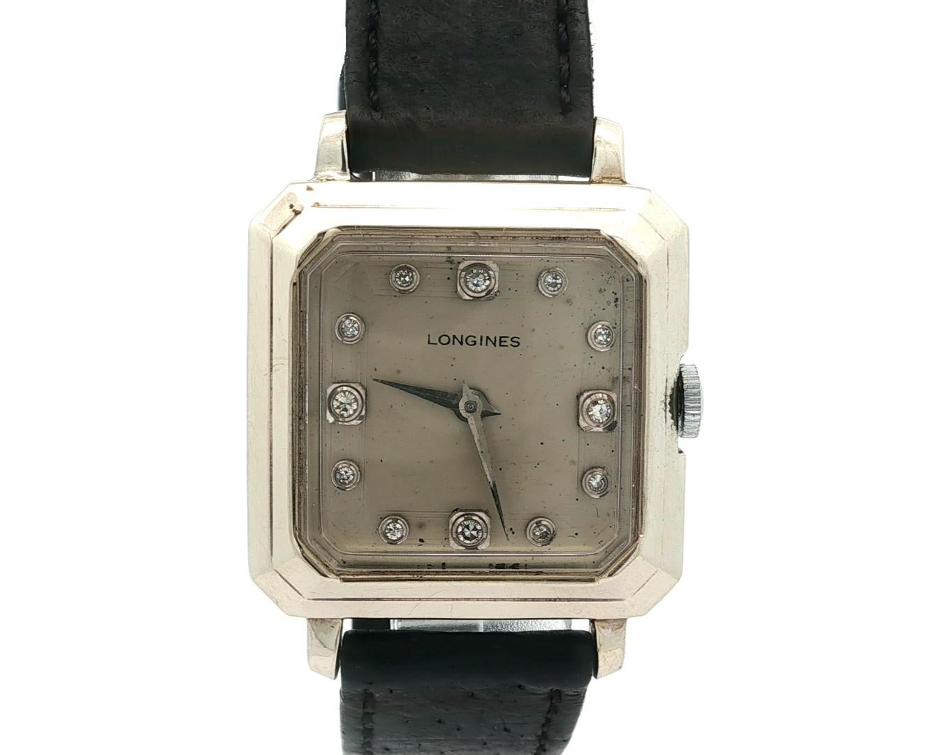 Orologiaio: Longines
Movimento: Meccanico - 17 Jewell - Swiss Made - Cal. 23Z
Materiale della cassa: Oro bianco massiccio 14k (la corona non è d'oro)
Peso lordo:	24.4 grammi (compresi cassa, movimento e cinturino)
Larghezza della cassa: 27 mm