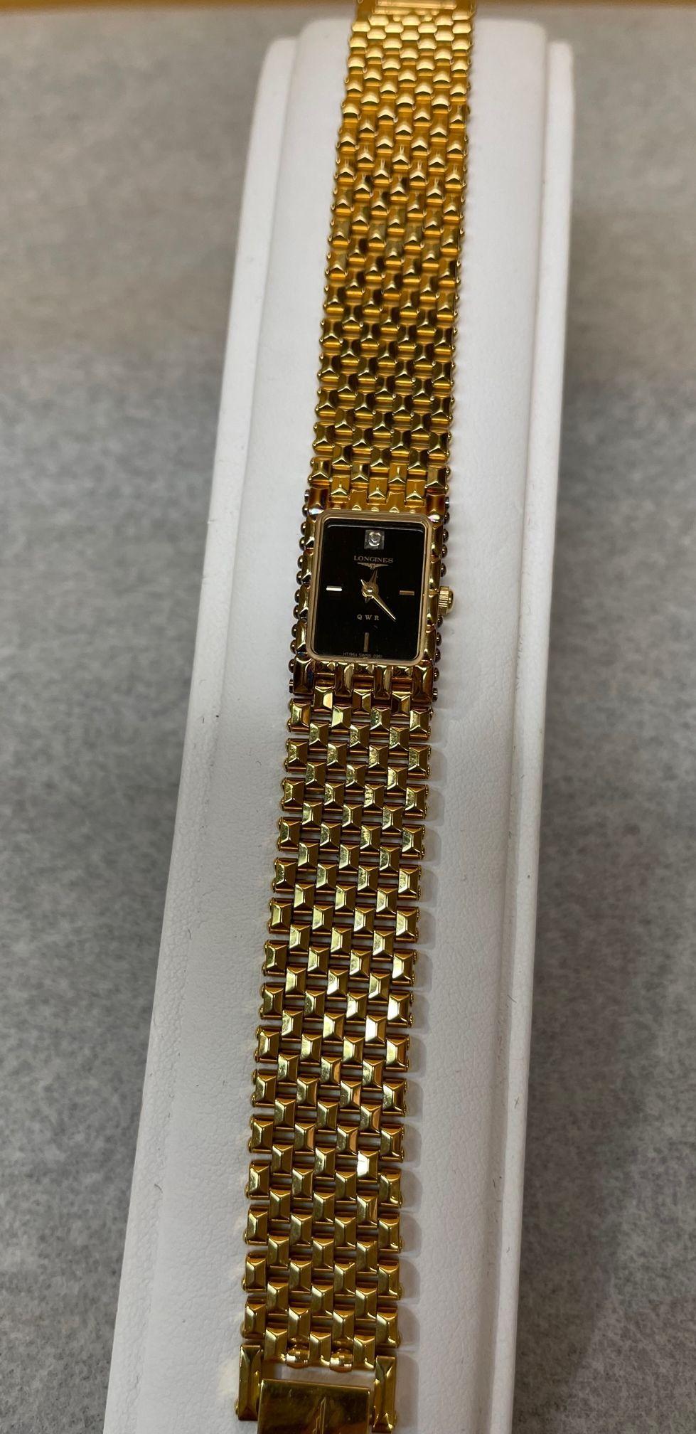 Vintage Longines Ladies Black Face Link Wristwatch In Excellent Condition In Montreal, QC