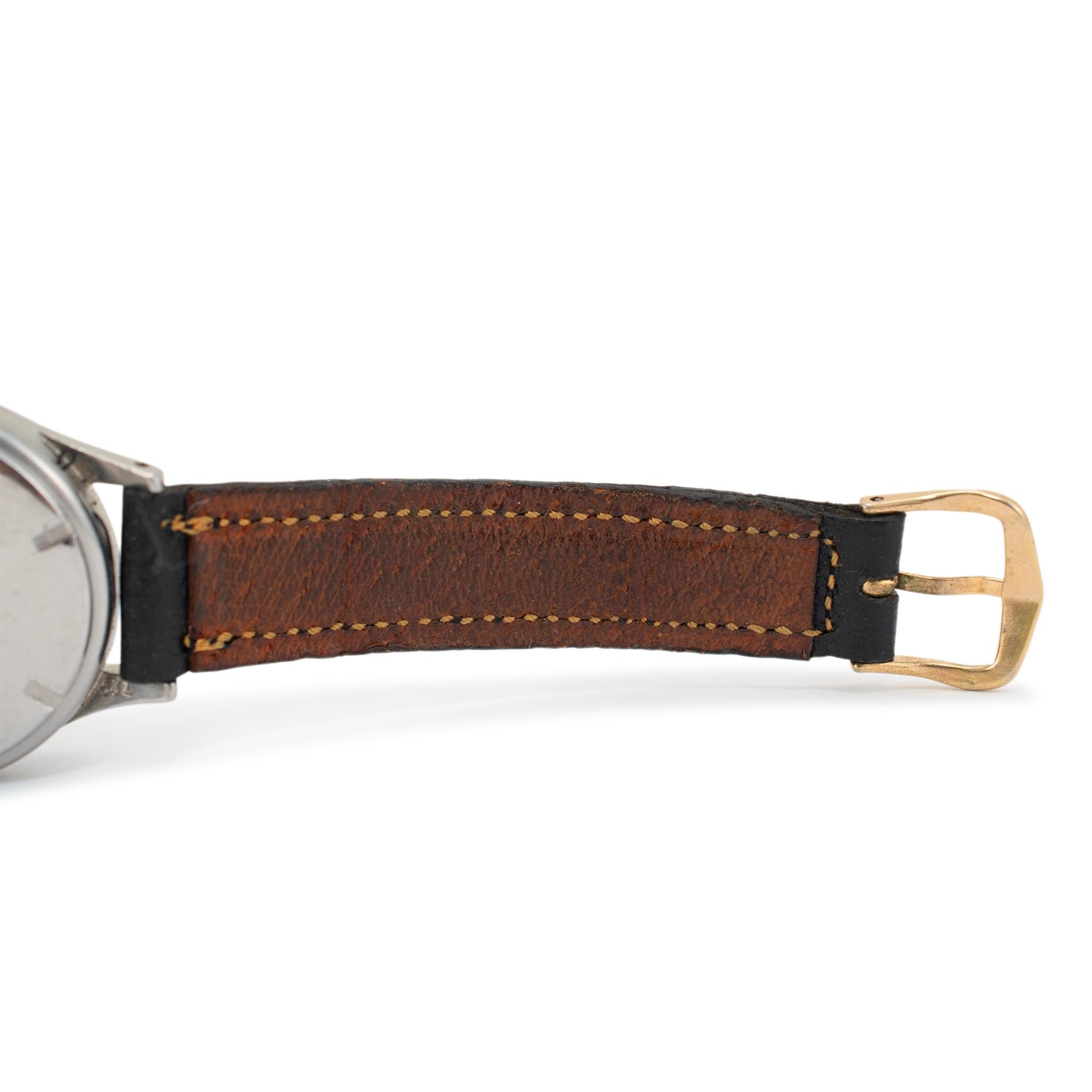 Vintage Longines Sei Tacche 33.5mm 4528 Gilt Dial Stainless Steel Military Watch For Sale 4