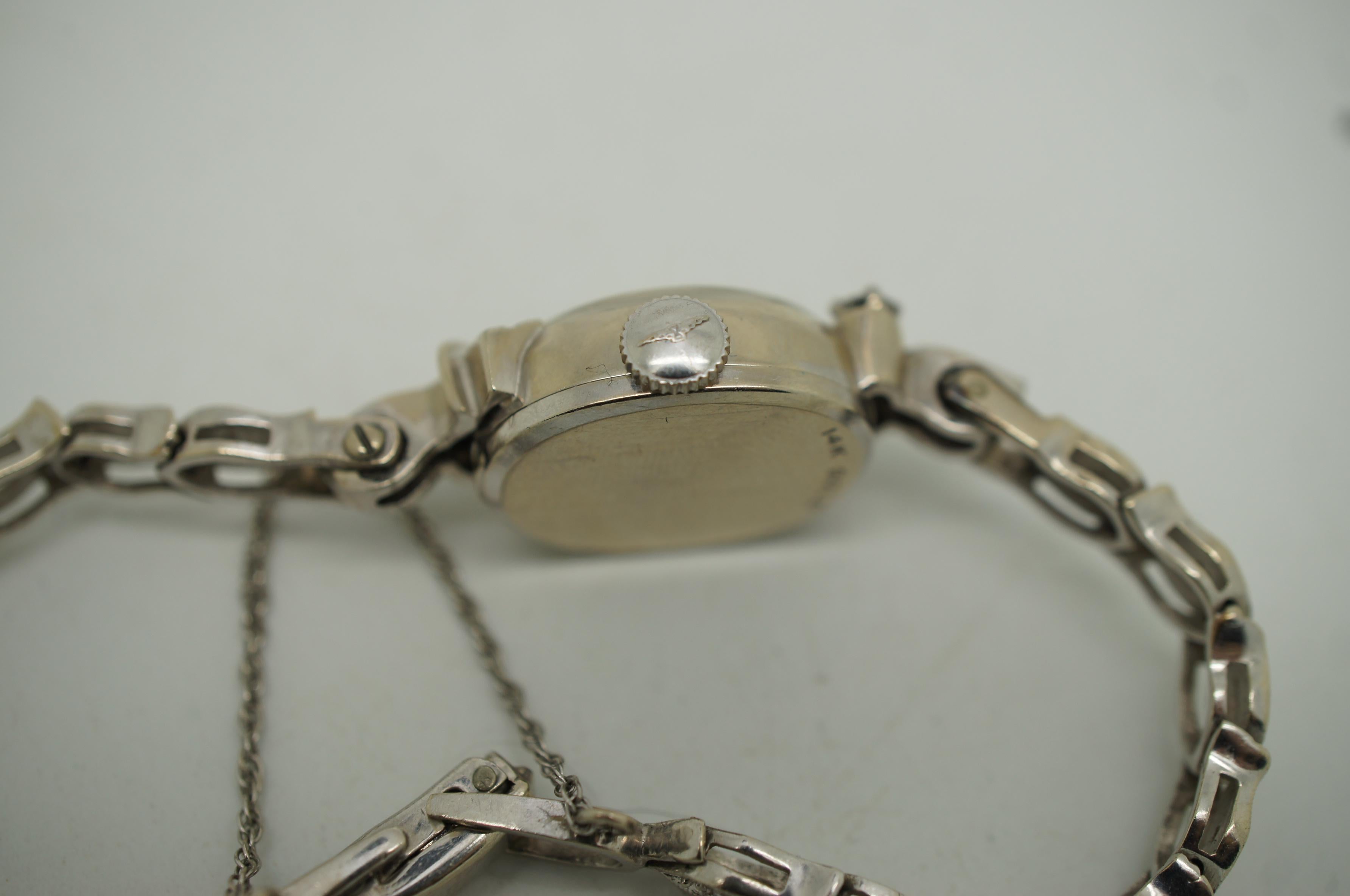 Vintage Longines Wittnauer 14K Weißgold Diamant 17 Juwel Damenarmbanduhr, Vintage  (Gold) im Angebot