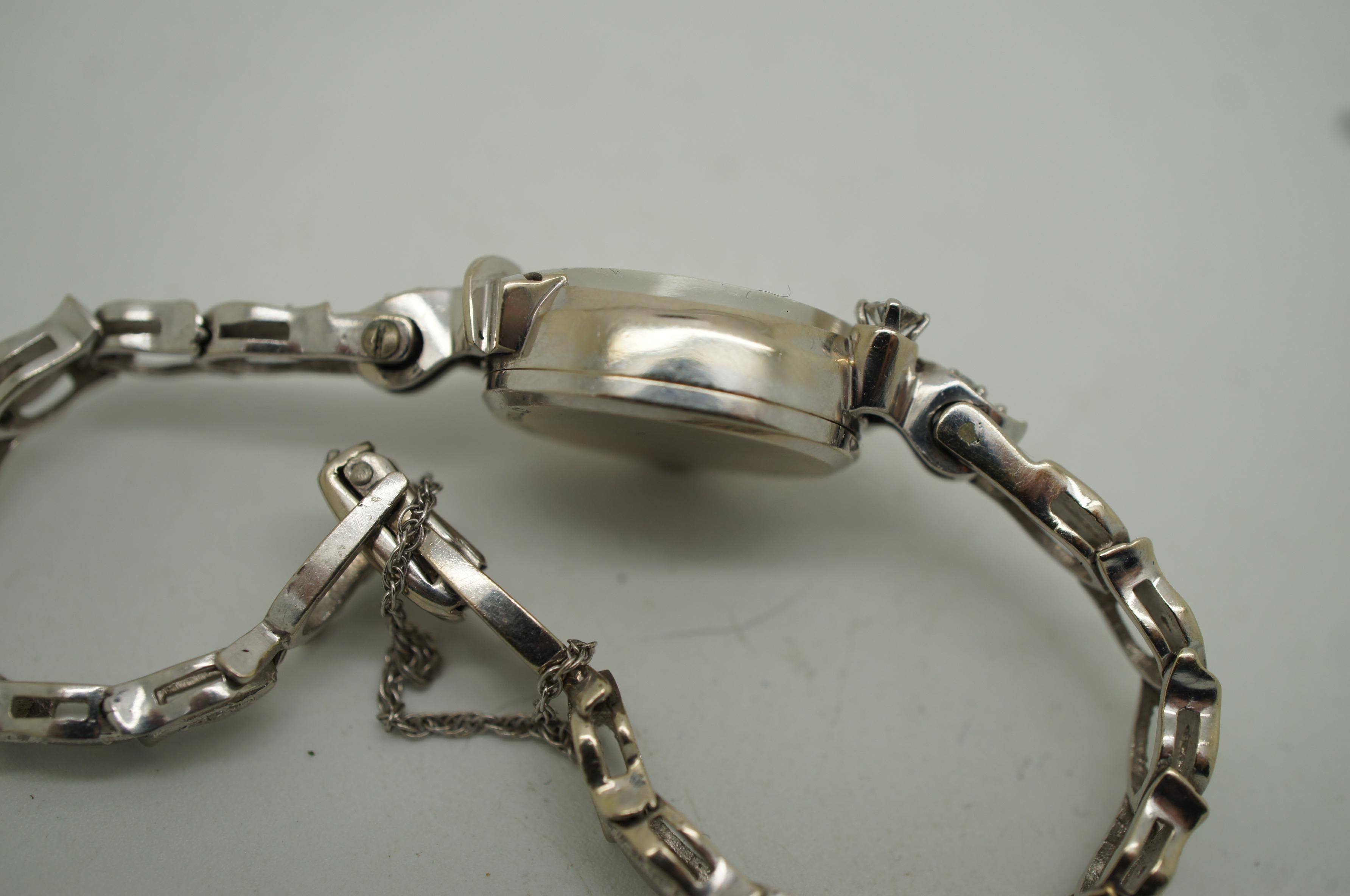 20th Century Vintage Longines Wittnauer 14K White Gold Diamond 17 Jewel Ladies Wrist Watch  For Sale
