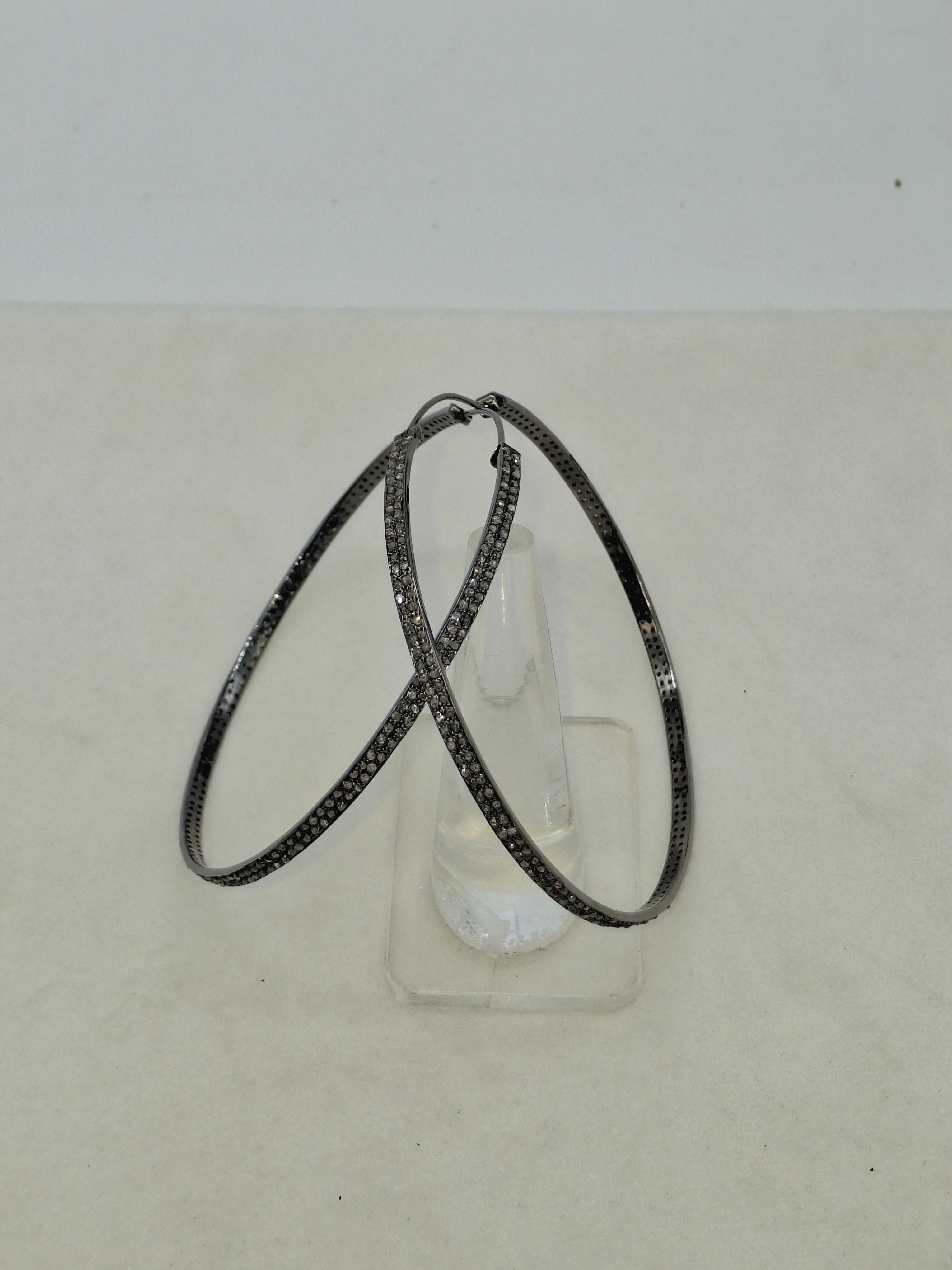 Vintage-Look doppelte Linie pflastern Diamanten oxidiert Sterling Silber Creolen Ohrring Damen im Angebot