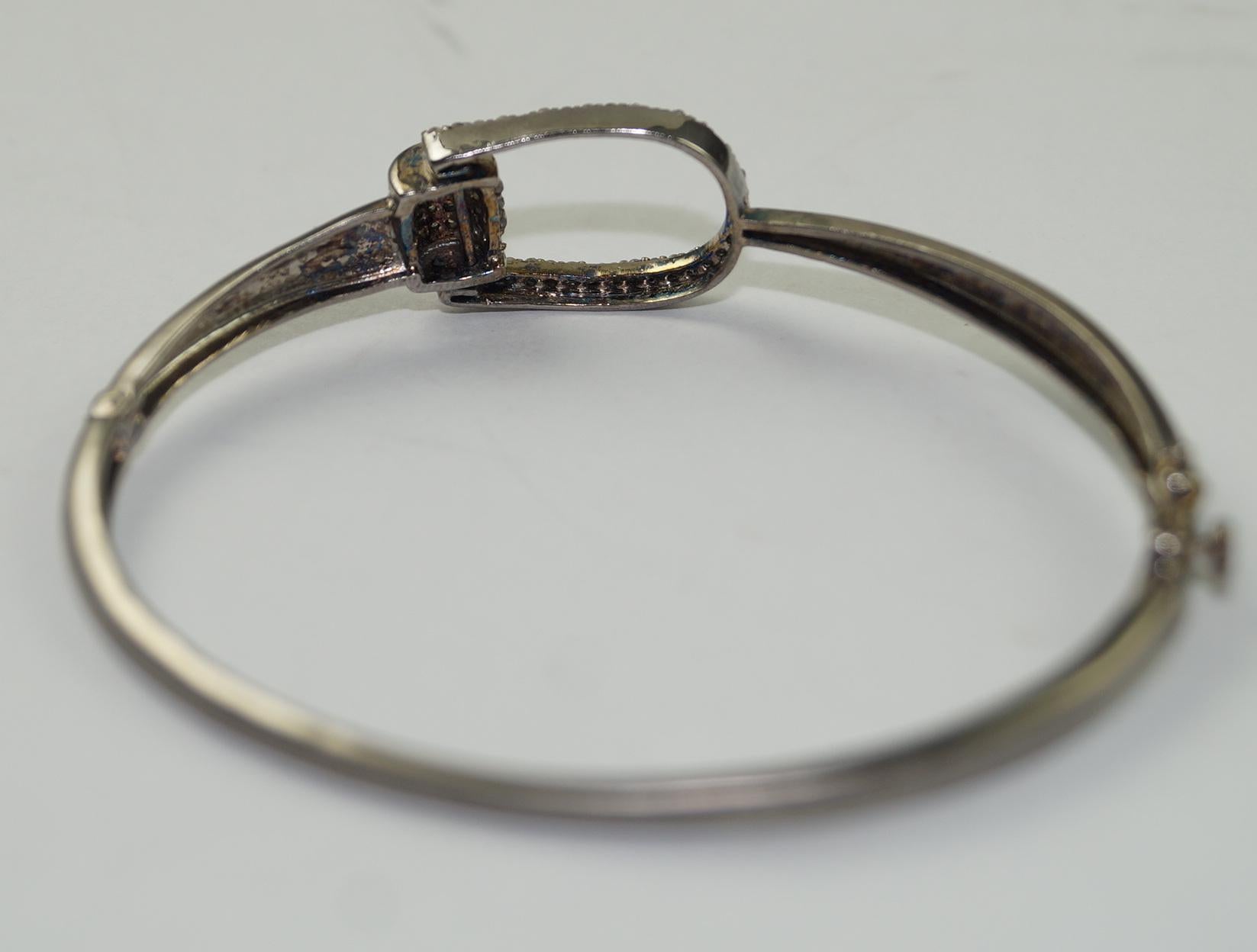 Vintage look Natural pave Diamonds oxidized sterling silver horse-bit bracelet In New Condition For Sale In Delhi, DL