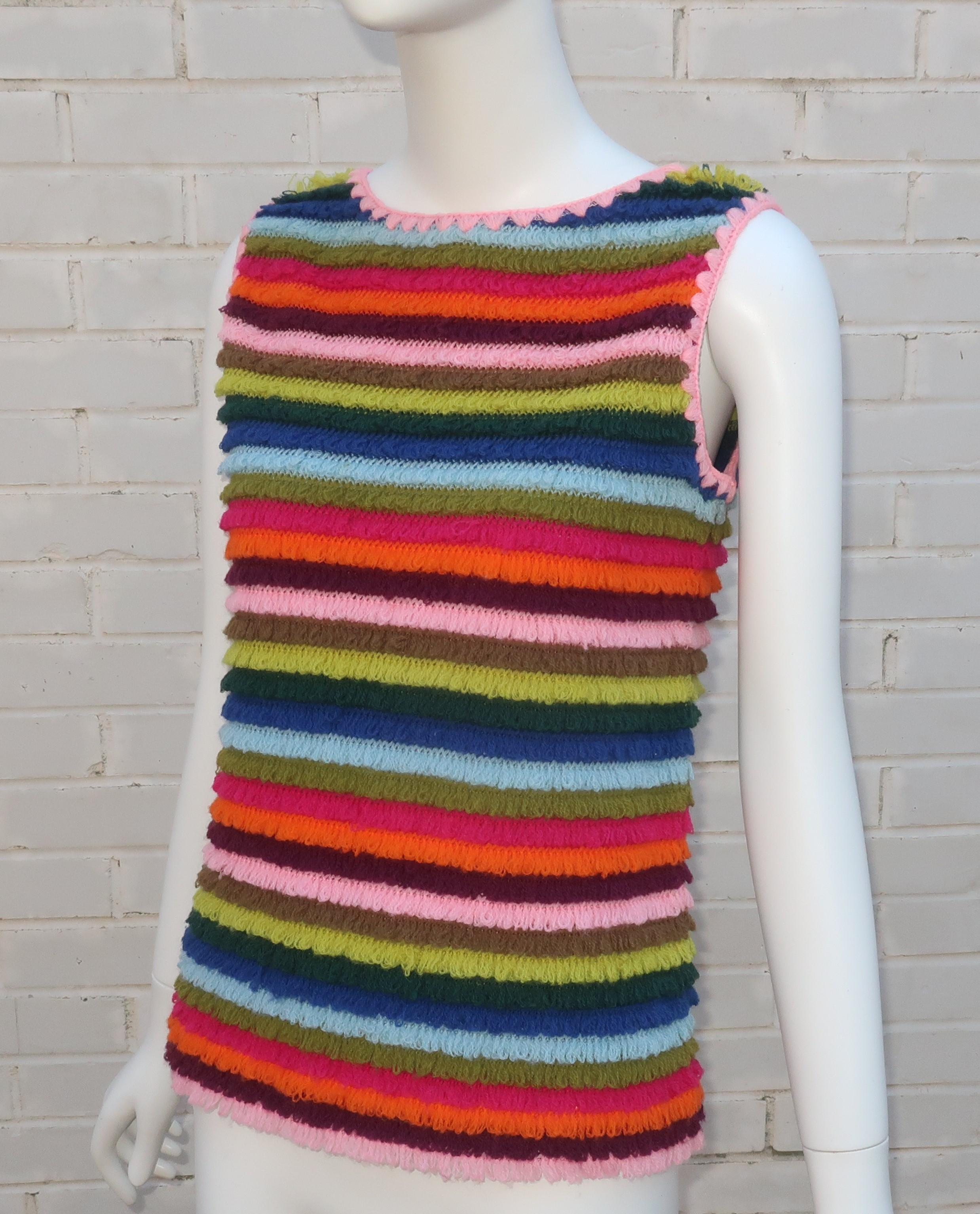 Vintage Loop Wool Sweater Vest, 1960's 2