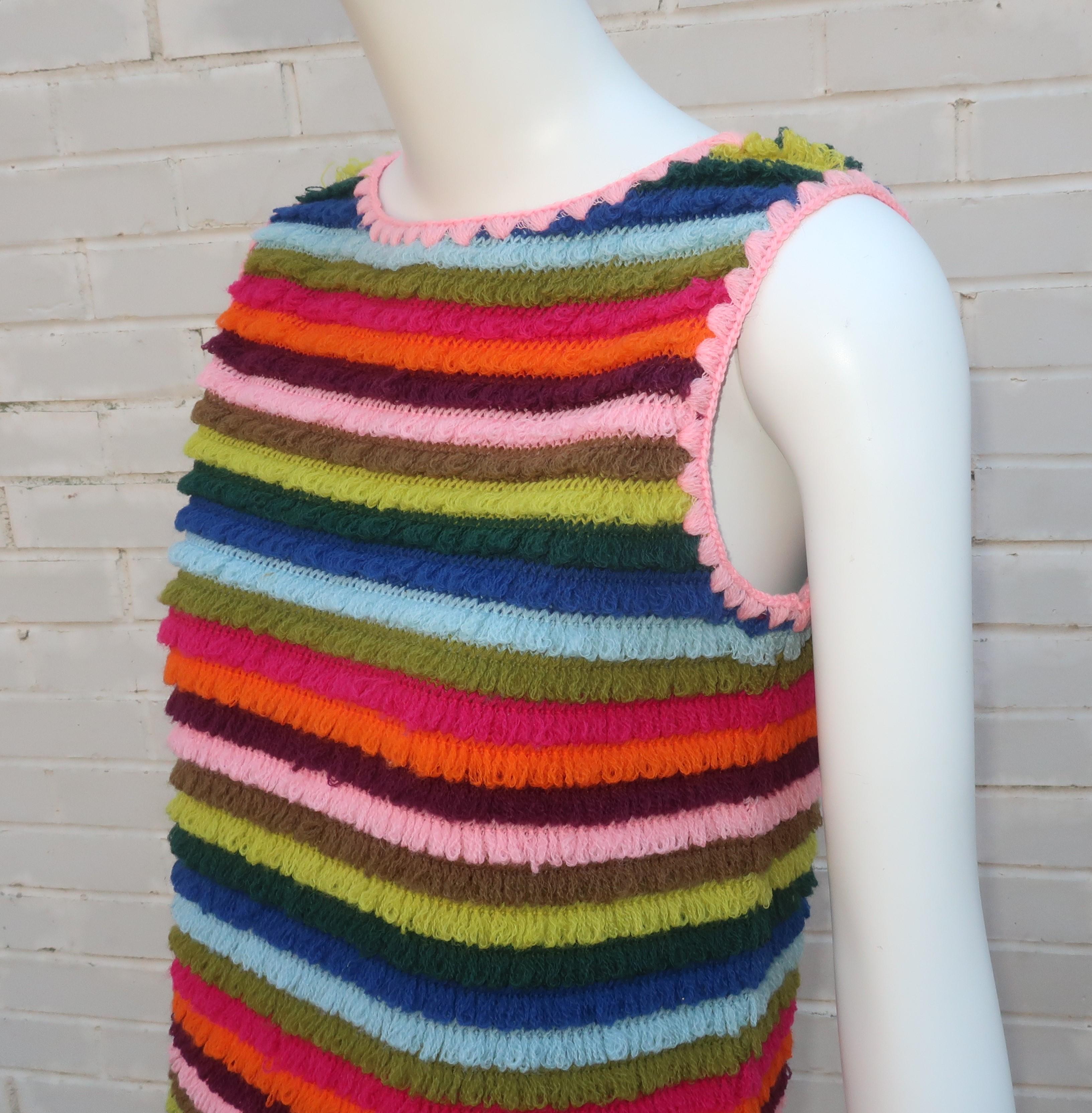 Vintage Loop Wool Sweater Vest, 1960's 3