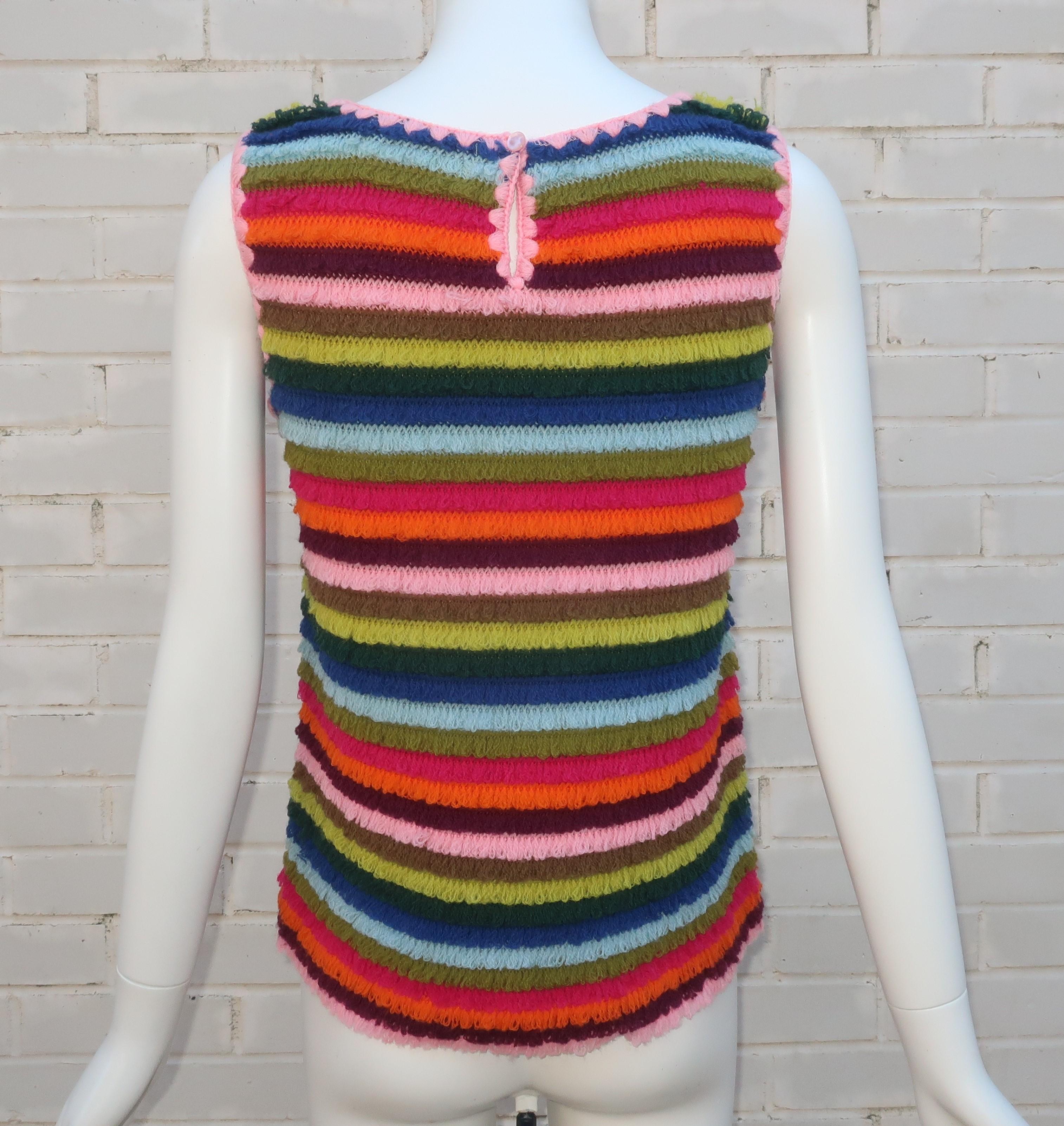 Vintage Loop Wool Sweater Vest, 1960's 4