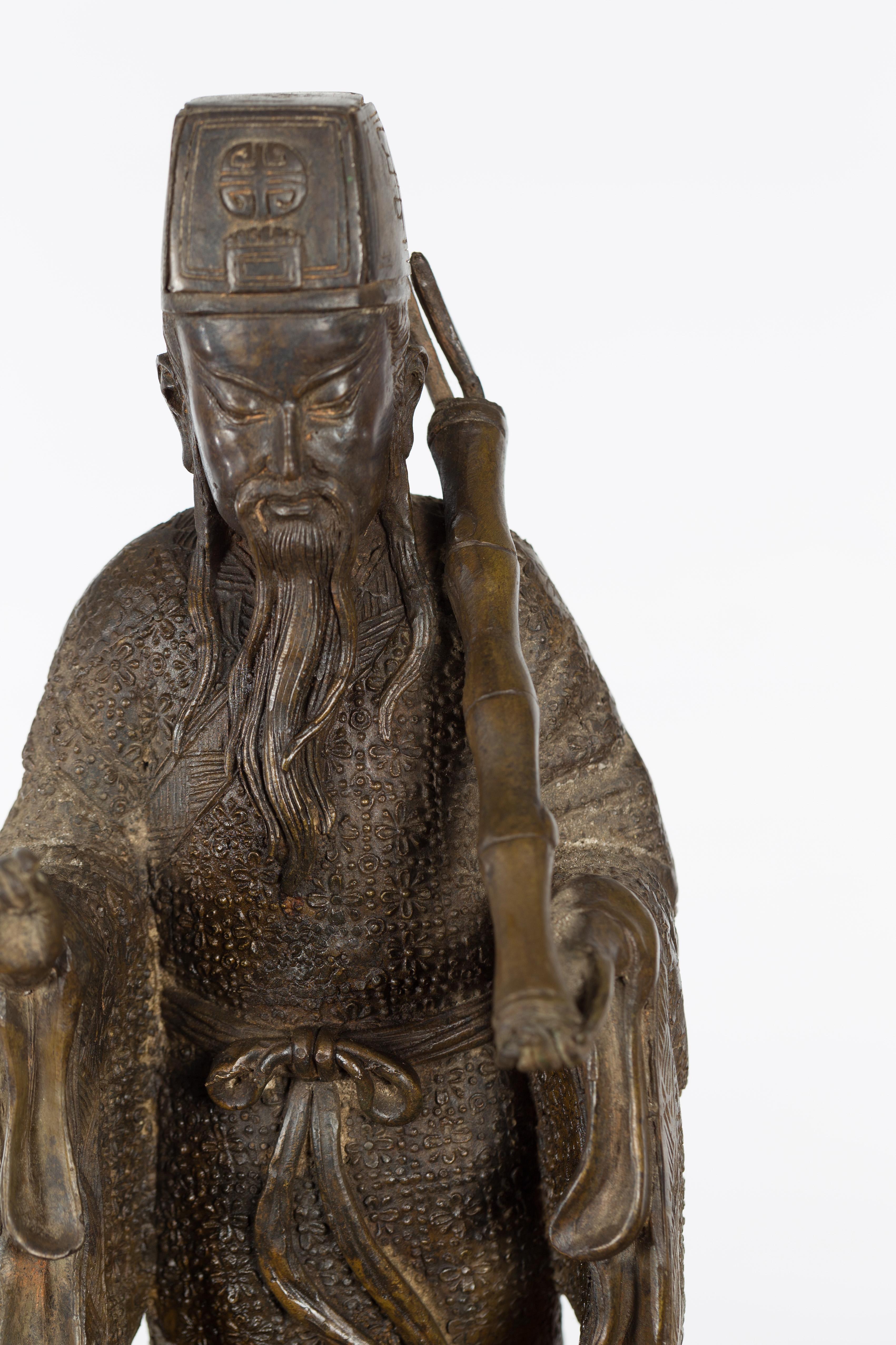 Statuette vintage en bronze coulé à la cire perdue d'une figure ancestrale chinoise en vente 4