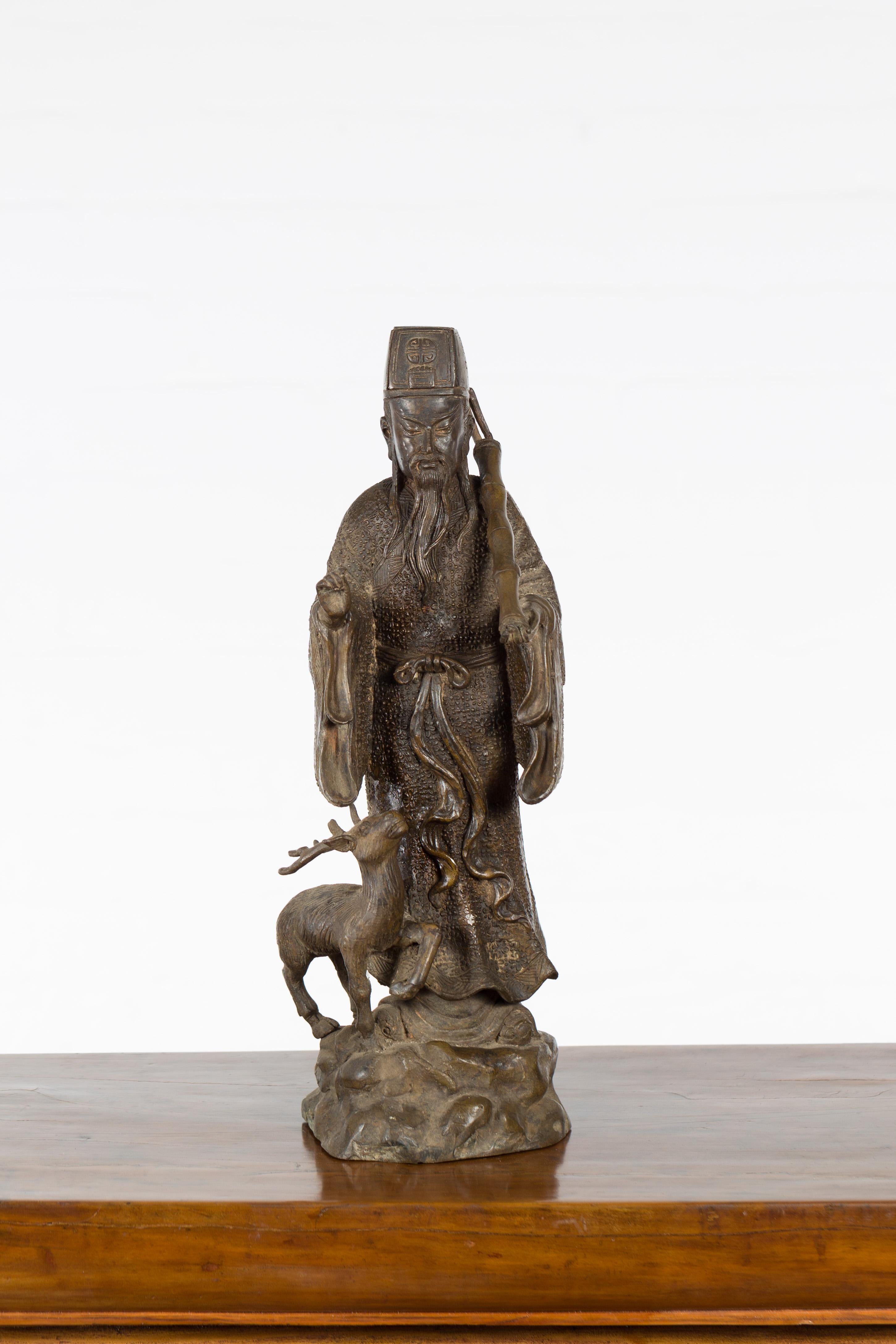 Statuette vintage en bronze coulé à la cire perdue d'une figure ancestrale chinoise Bon état - En vente à Yonkers, NY