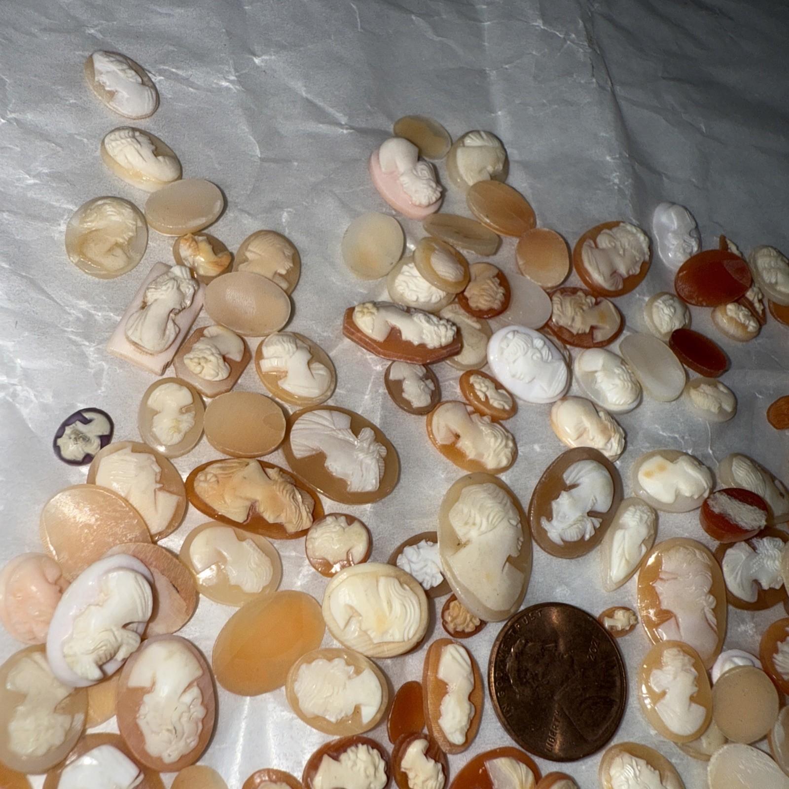 Lote Vintage De 200 Camafeos De Concha Camafeo De Mujer Lote Mixto en venta 3