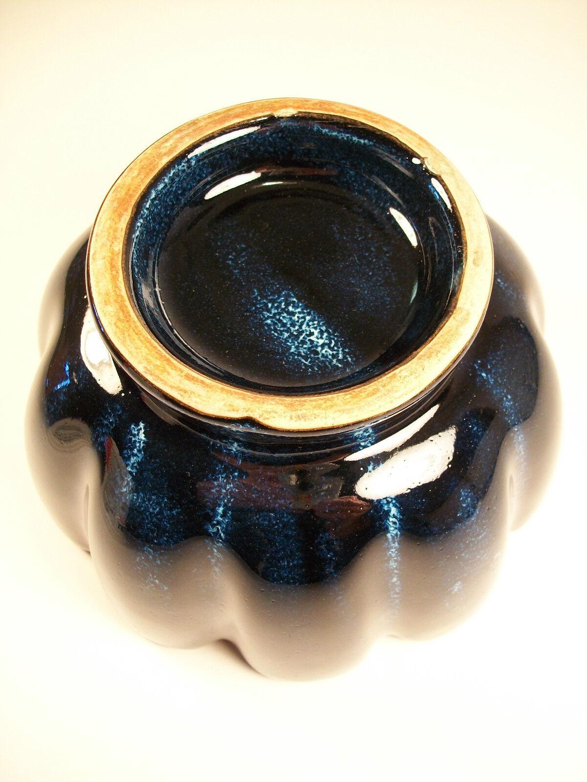 Vintage Lotus Form Ceramic Bowl, Blue Flambe Glaze, China, Late 20th Century For Sale 5