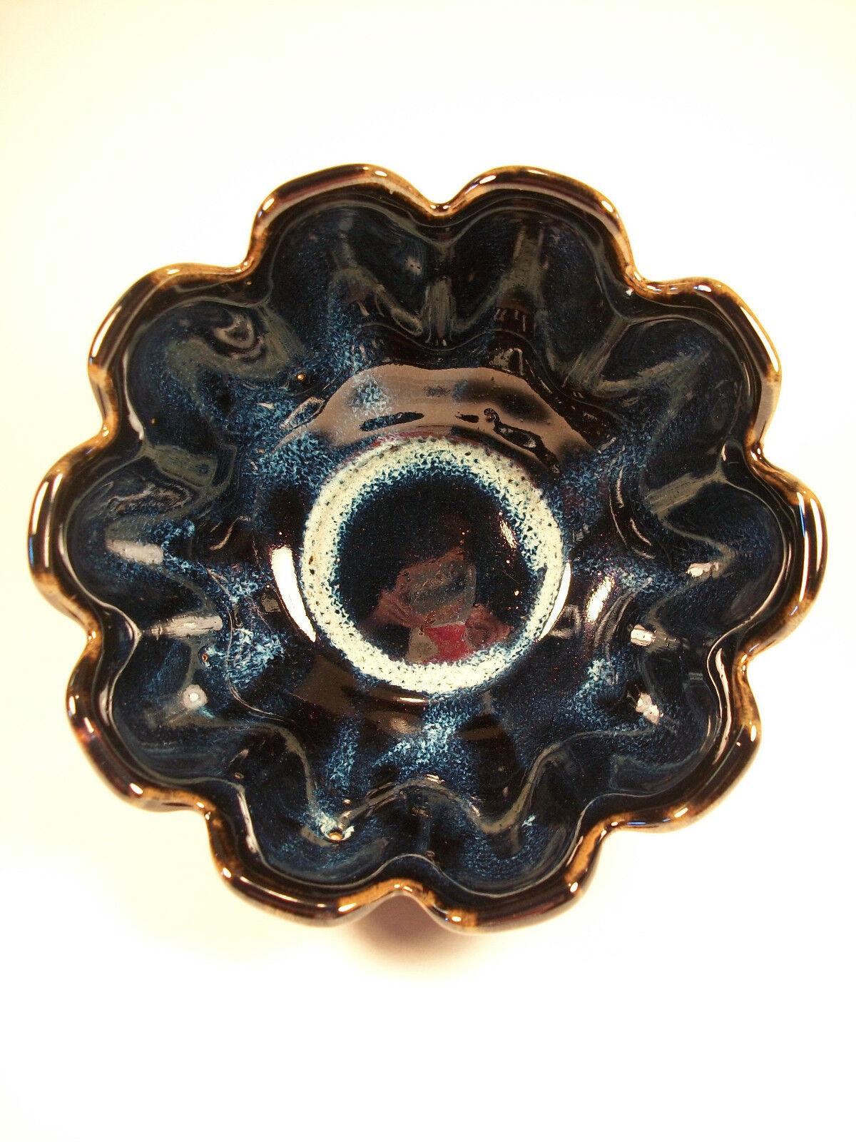 Vintage Lotus Form Ceramic Bowl, Blue Flambe Glaze, China, Late 20th Century For Sale 3