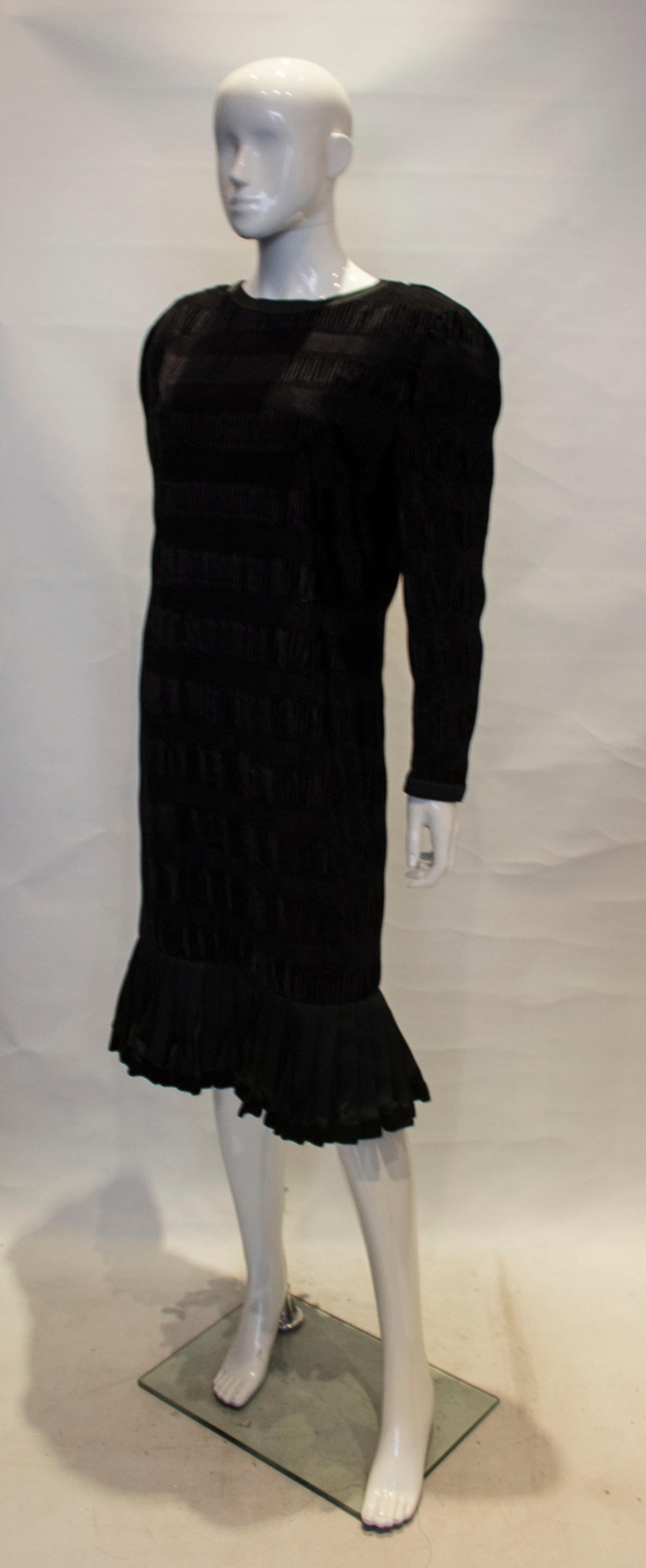 Vintage Louis Feraud Black Velvet Cocktail Dress In Good Condition In London, GB